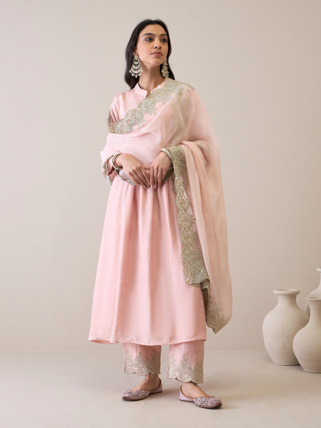 GUMAAN KURTA SET