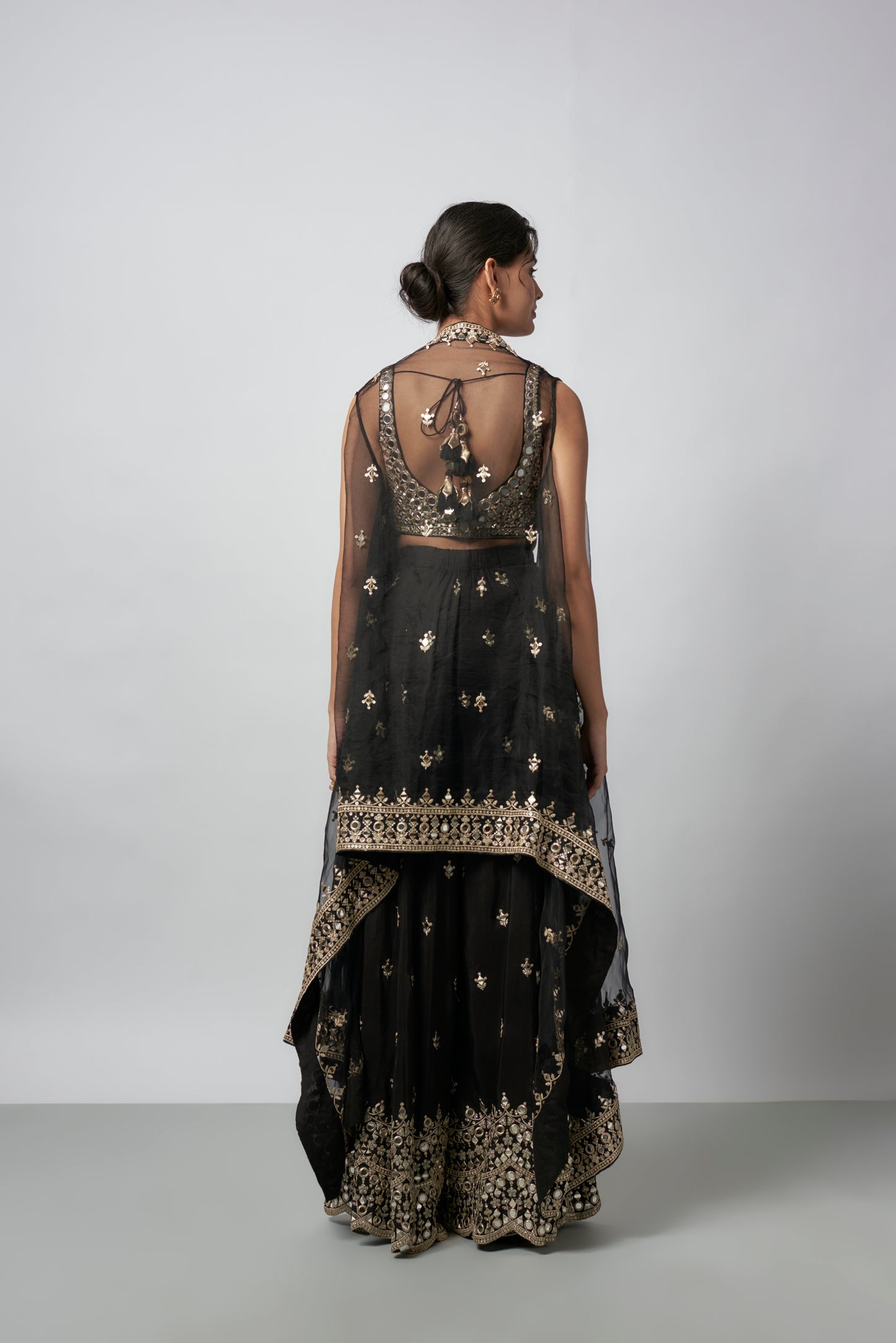 AVNOOR PANT SET