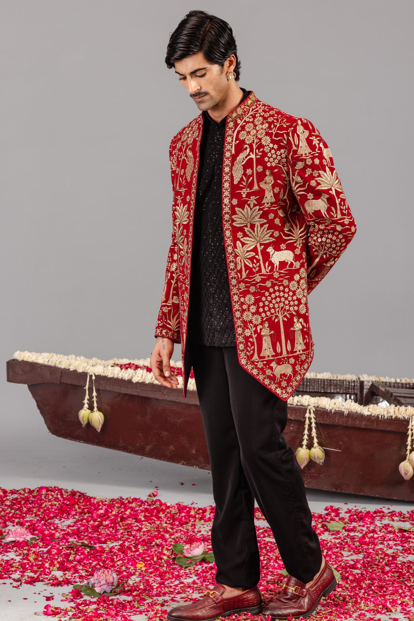 PICHWAI RED JODHPURI SET