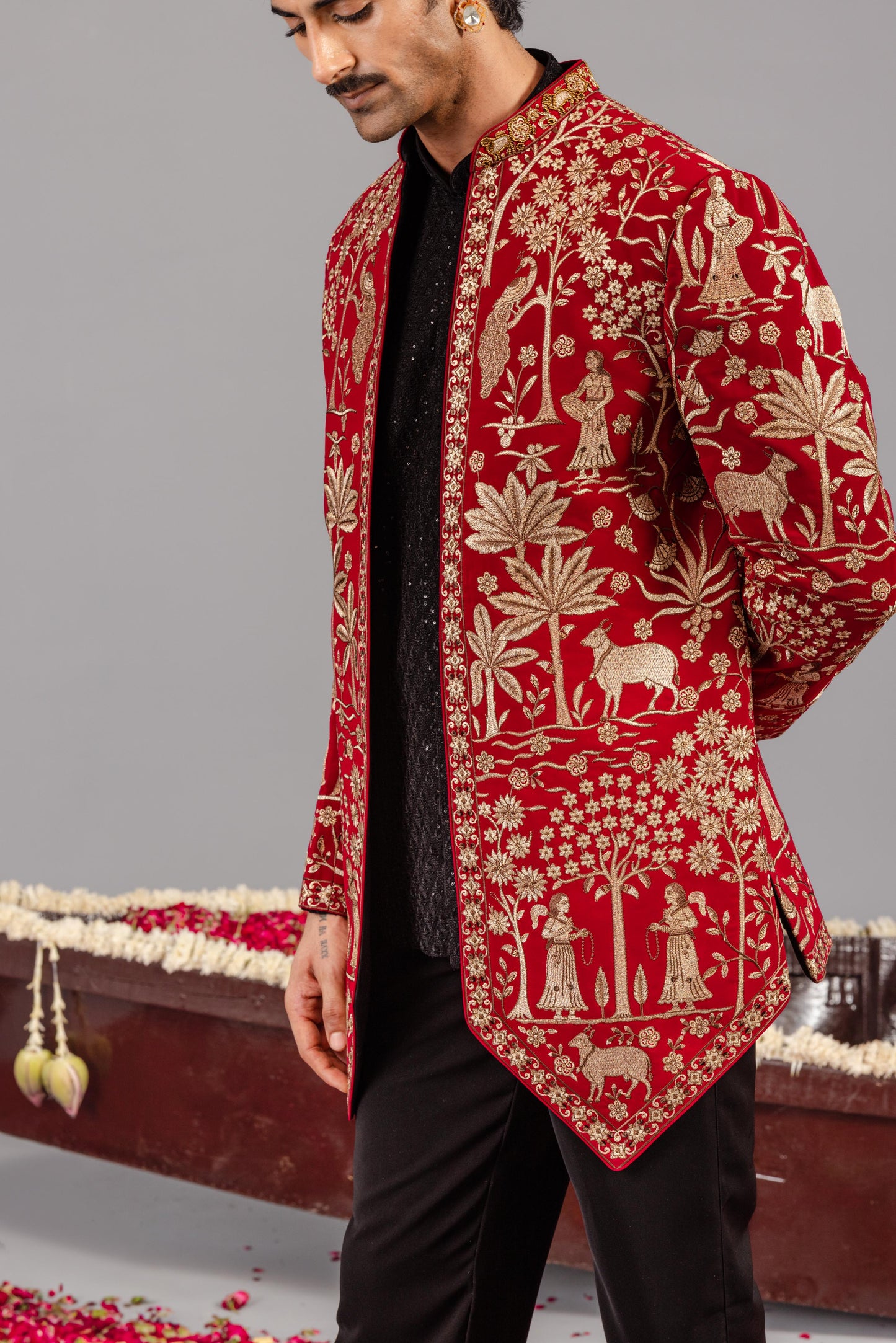 PICHWAI RED JODHPURI SET