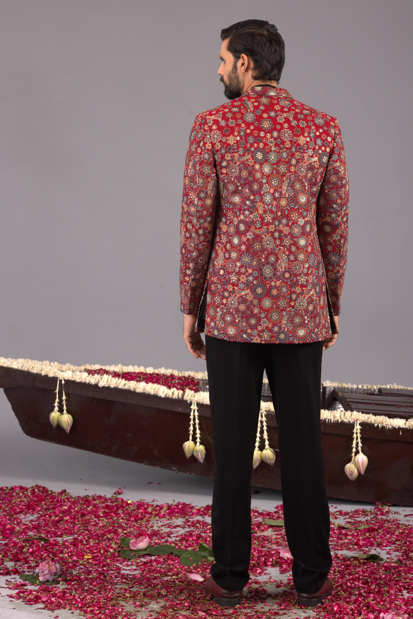 LAALBAGH MARRON JODHPURI SET