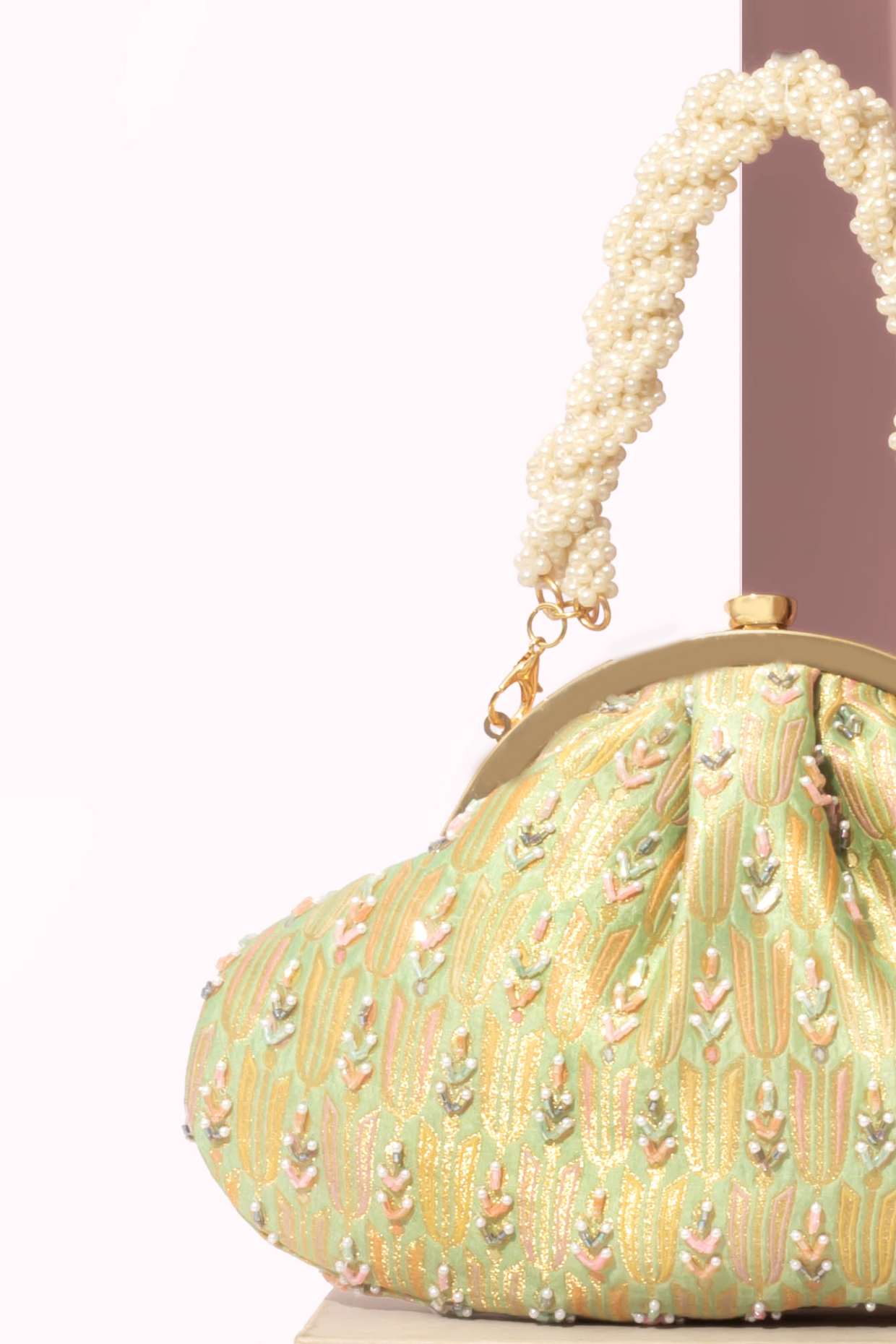 TITLI PURE BANARASI SILK VINTAGE PURSE - GREEN