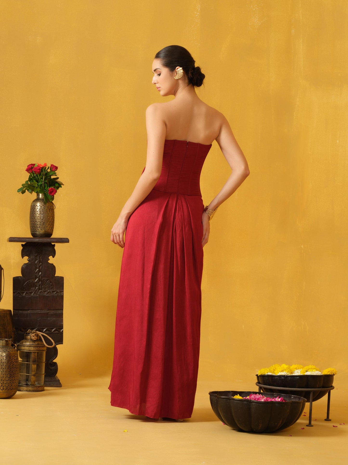 RED GOWN
