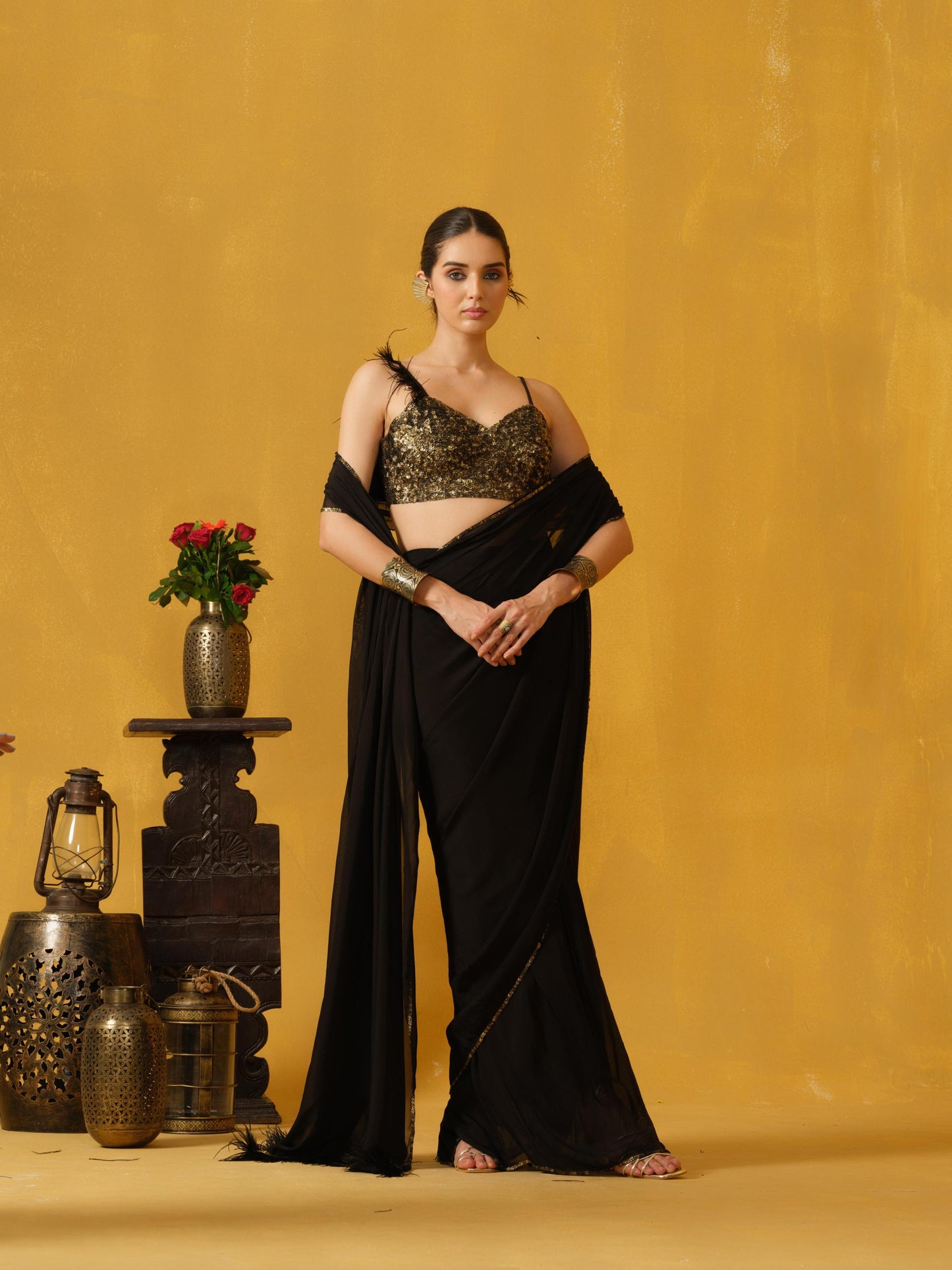 BLACK SAREE