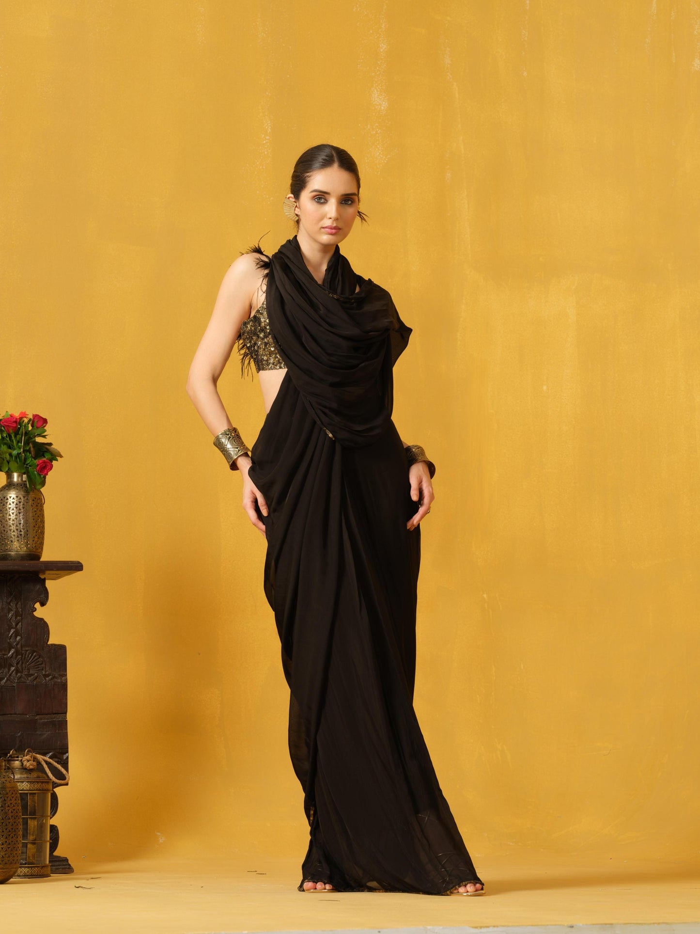 BLACK SAREE
