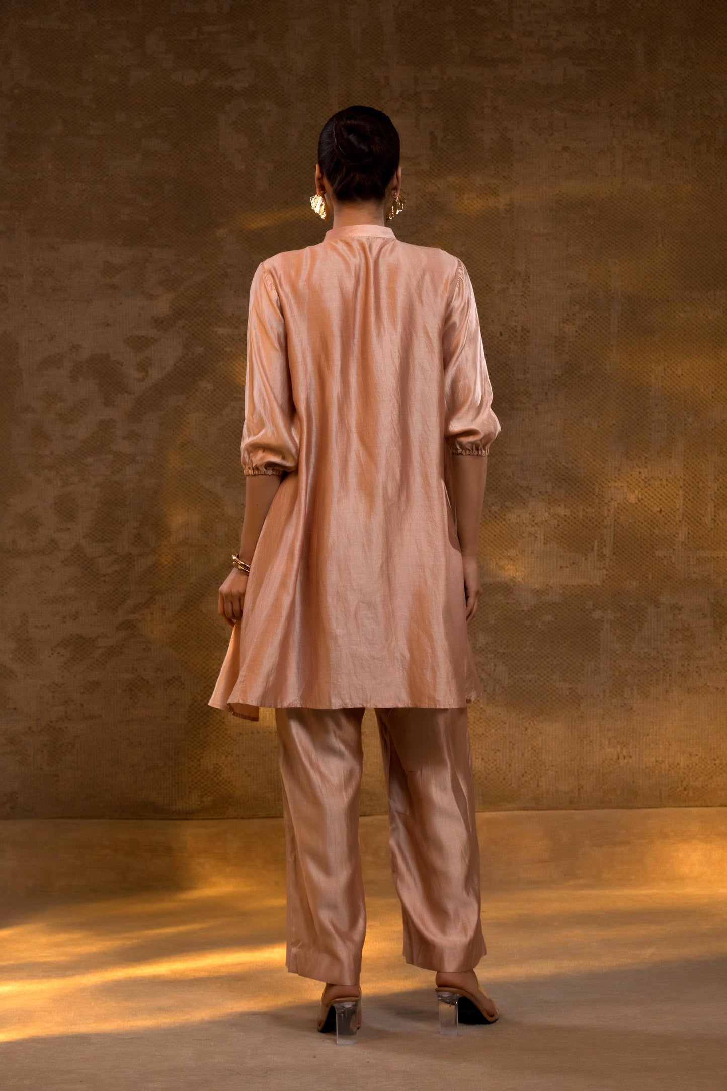 AGNEYA PLEATED TISSUE YOLK SET