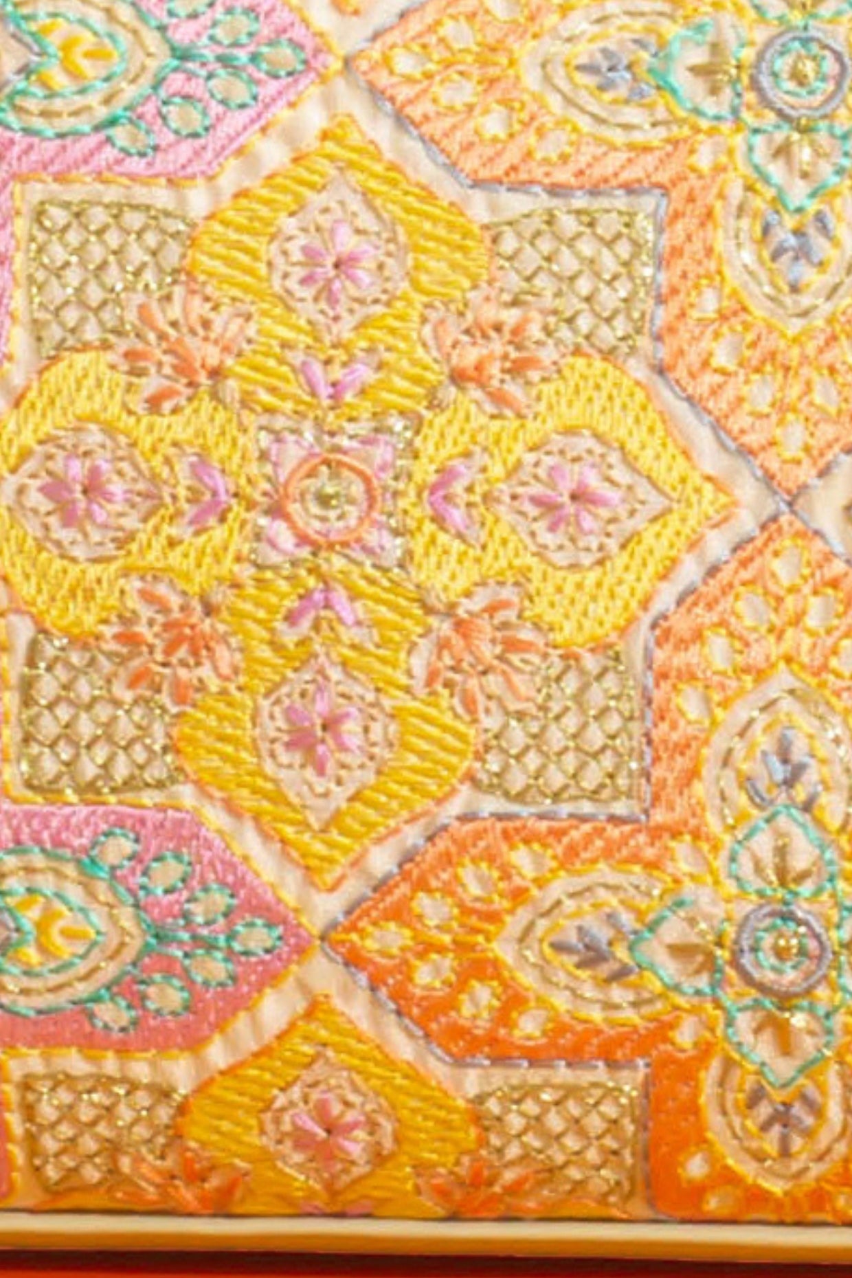 AMNA THREAD EMBROIDERED HANDBAG - PASTEL PINK