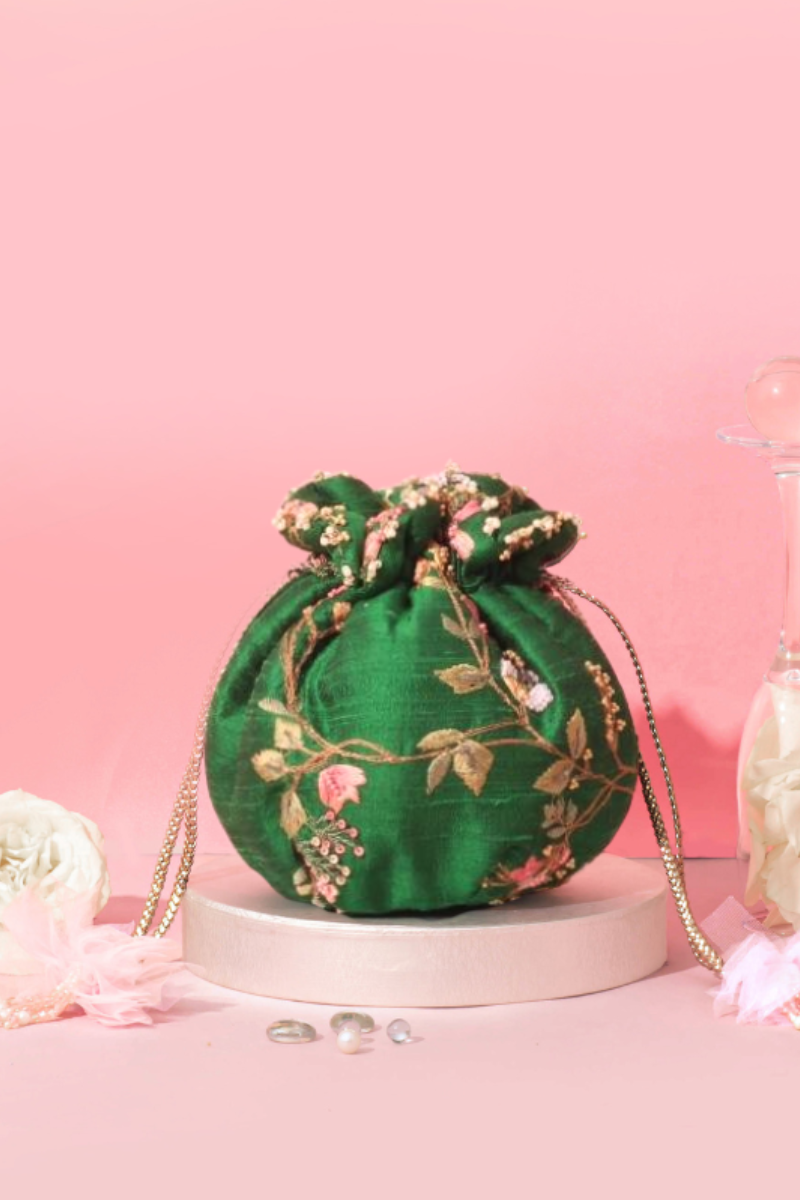 ATHENA EMBROIDERED ROUND POTLI