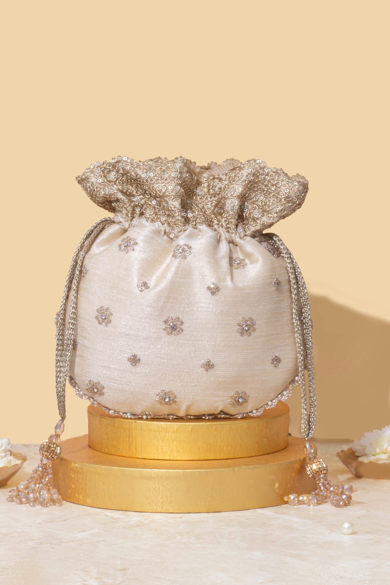 AZAI EMBROIDERED POTLI