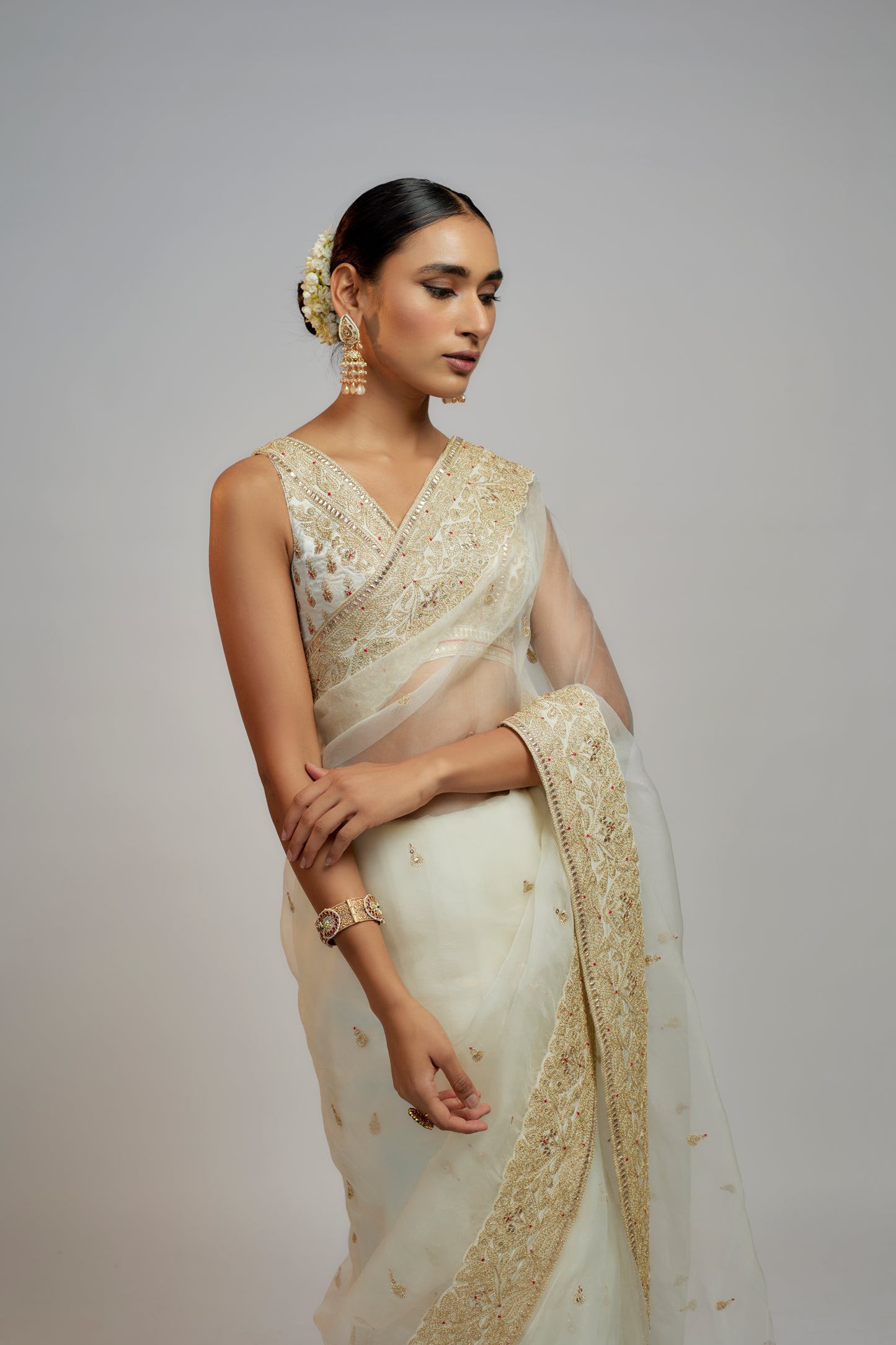 GOLCONDA MAAHI SAREE SET