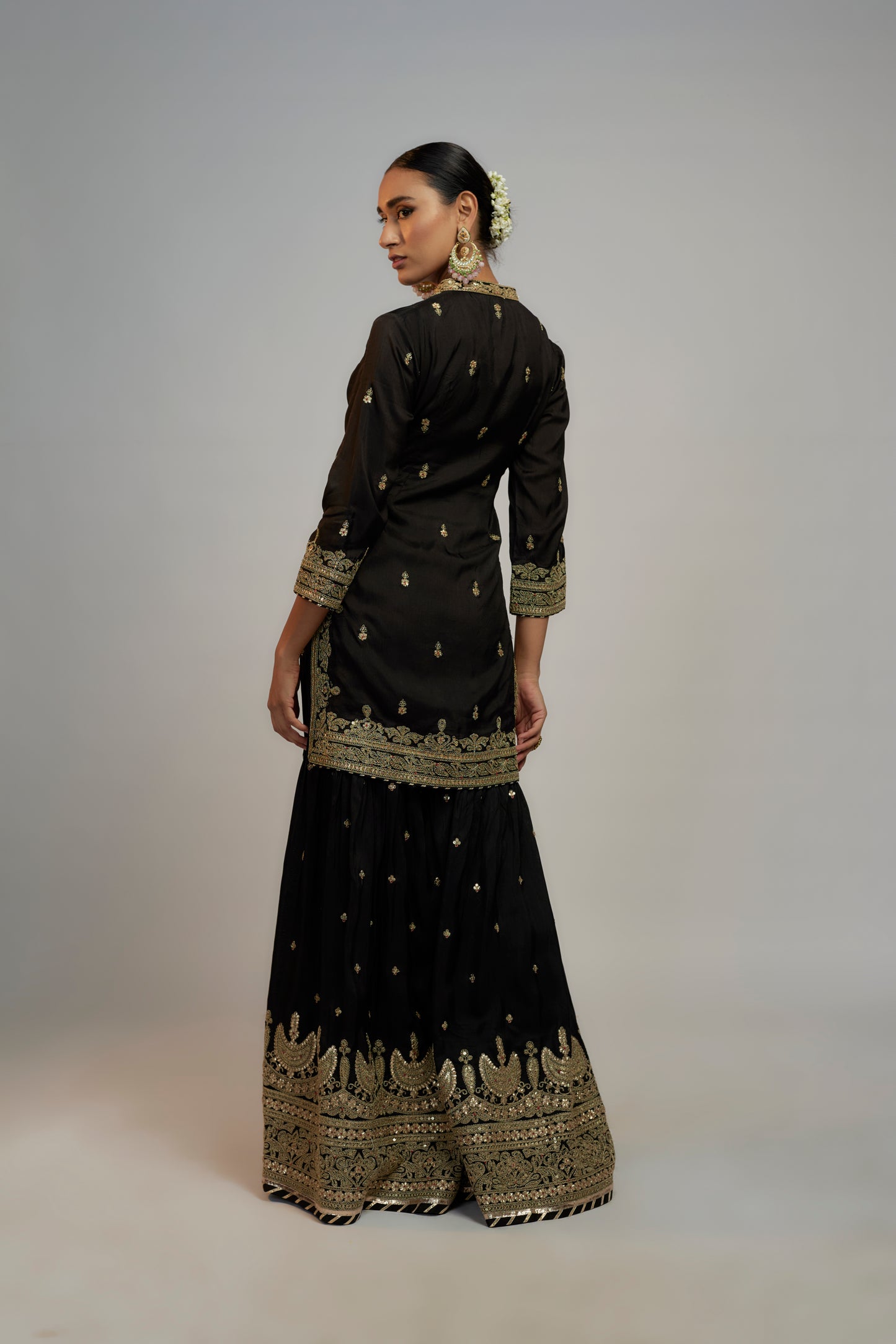 GOLCONDA SIDDHAT SHARARA SET
