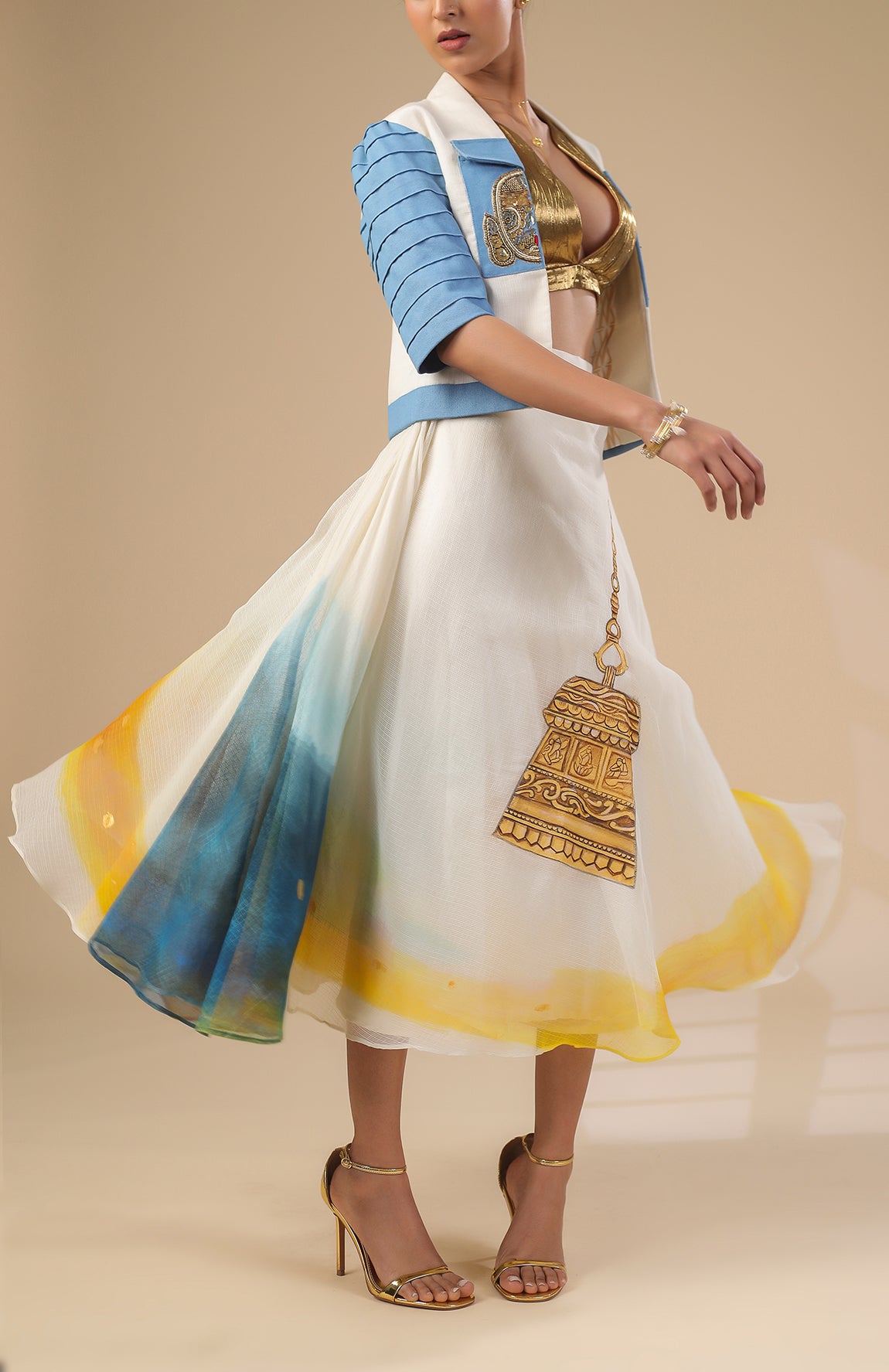 KOTA DORIA JACKET GOLD BRALETTE WITH KOTA DORIA SKIRT