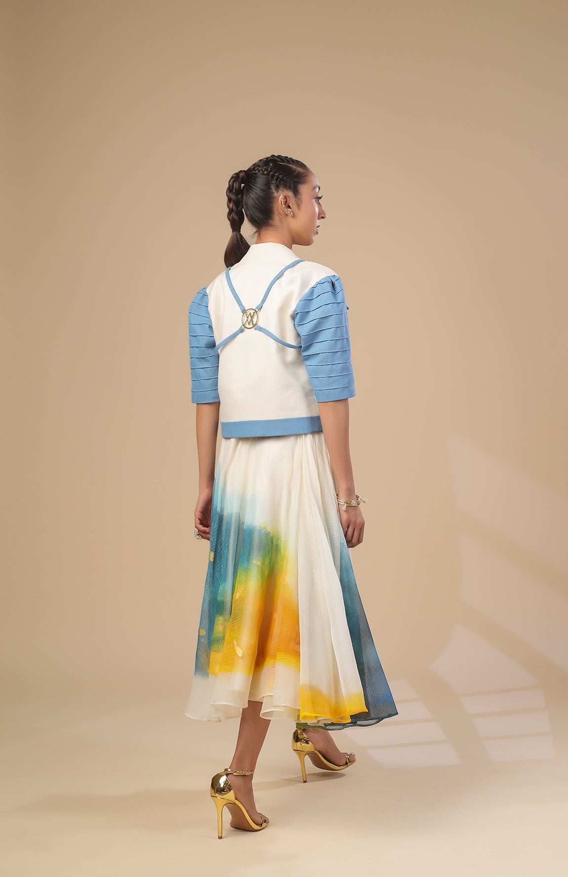 KOTA DORIA JACKET GOLD BRALETTE WITH KOTA DORIA SKIRT