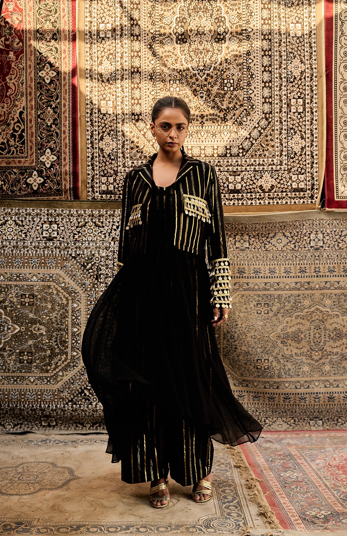DEVI DRAPE BLACK 4 PIECE SET