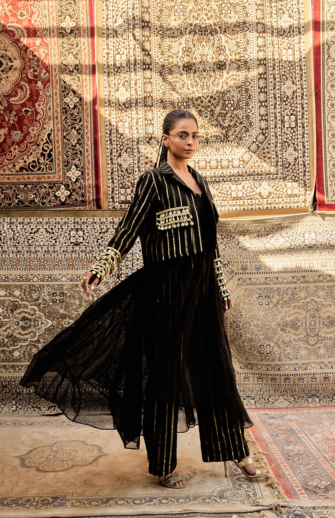 DEVI DRAPE BLACK 4 PIECE SET