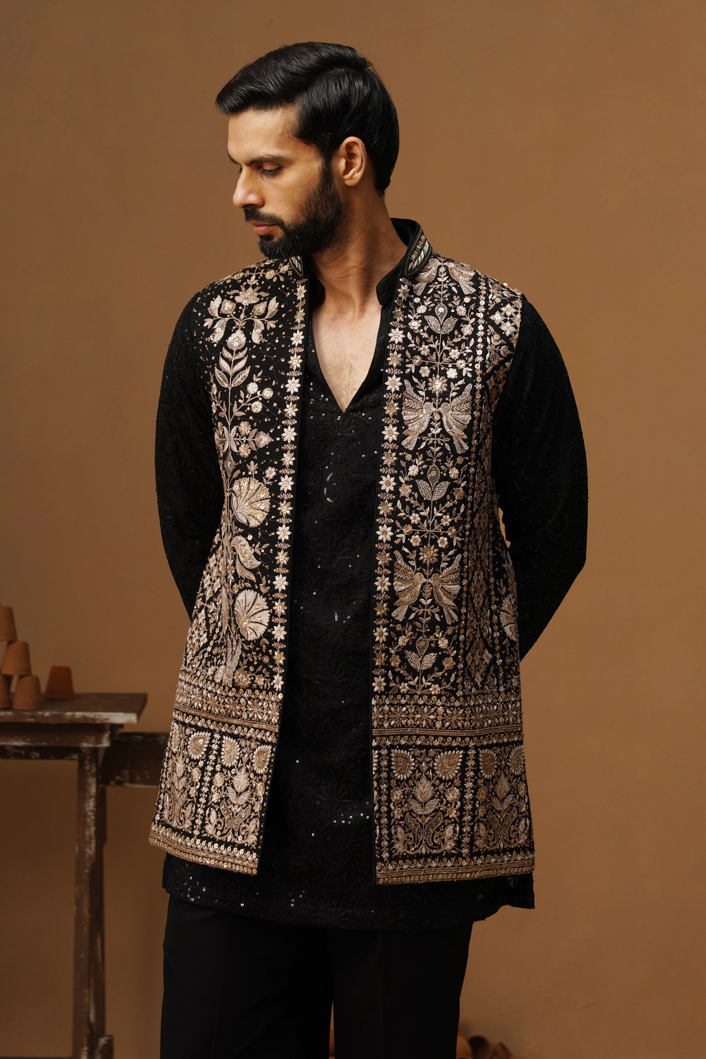 SANJH BLACK V NECKSHORT KURTA JACKET SET