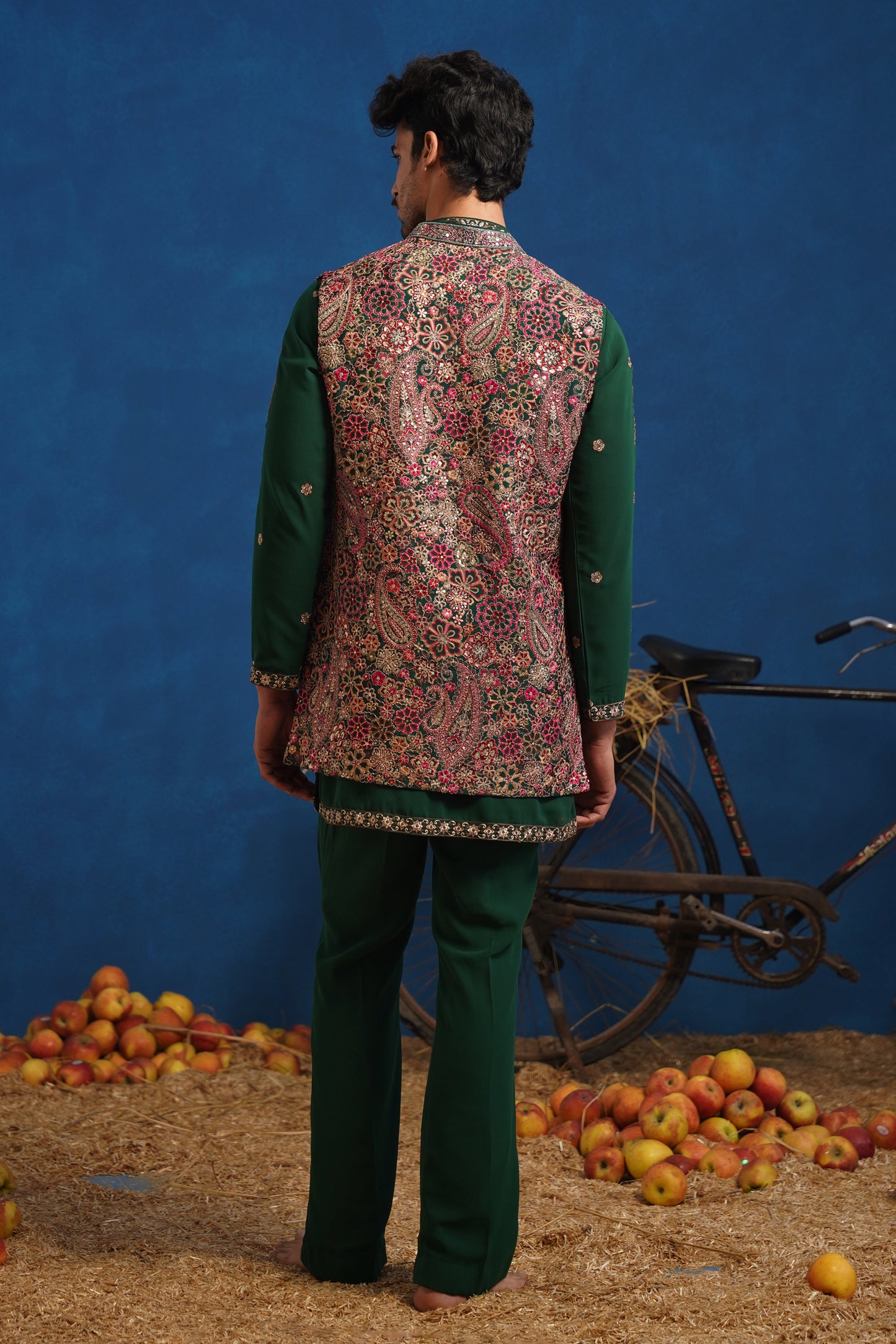 GAGAN BOTTEL GREEN SHORT KURTA JACKET SET