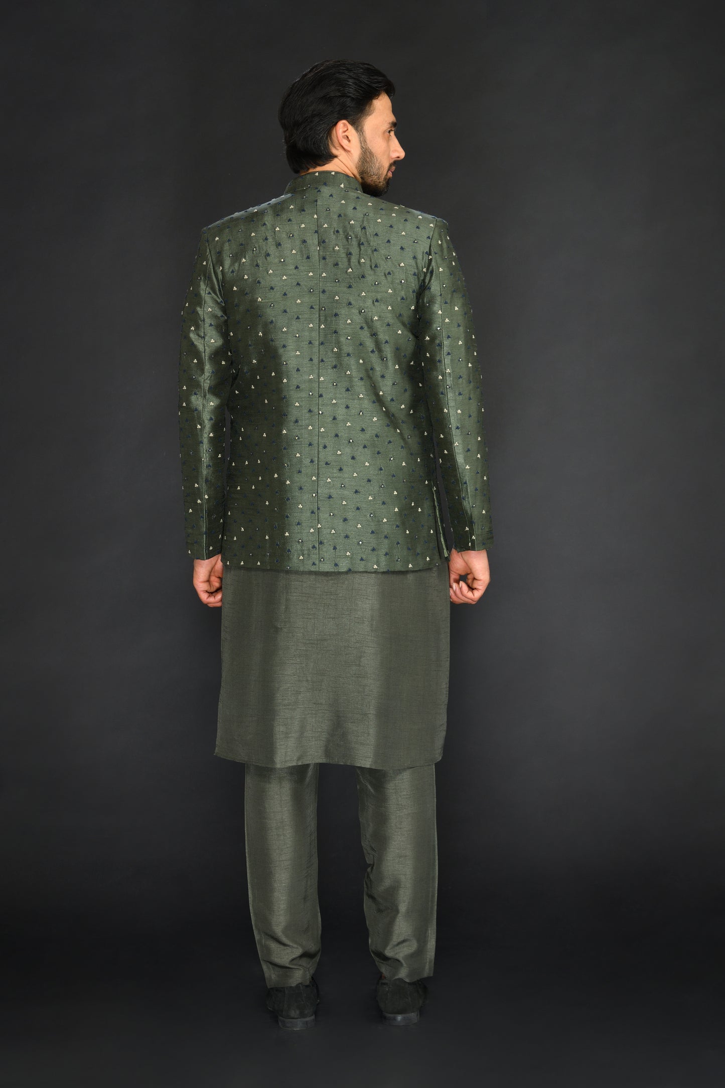 BANDGALA WITH KURTA AND SLIM PANT