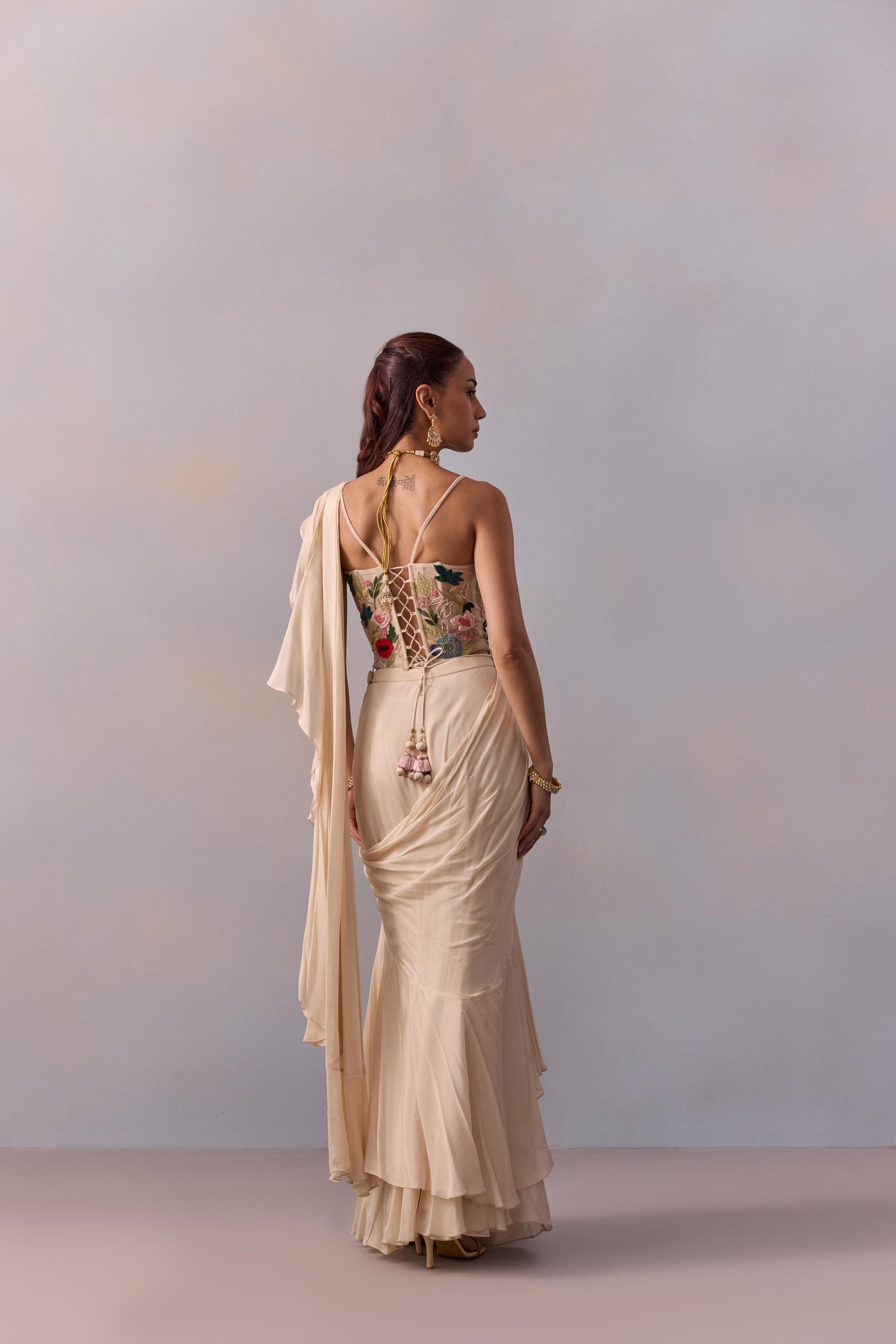 SAIRA PRE-DRAPE SAREE SET