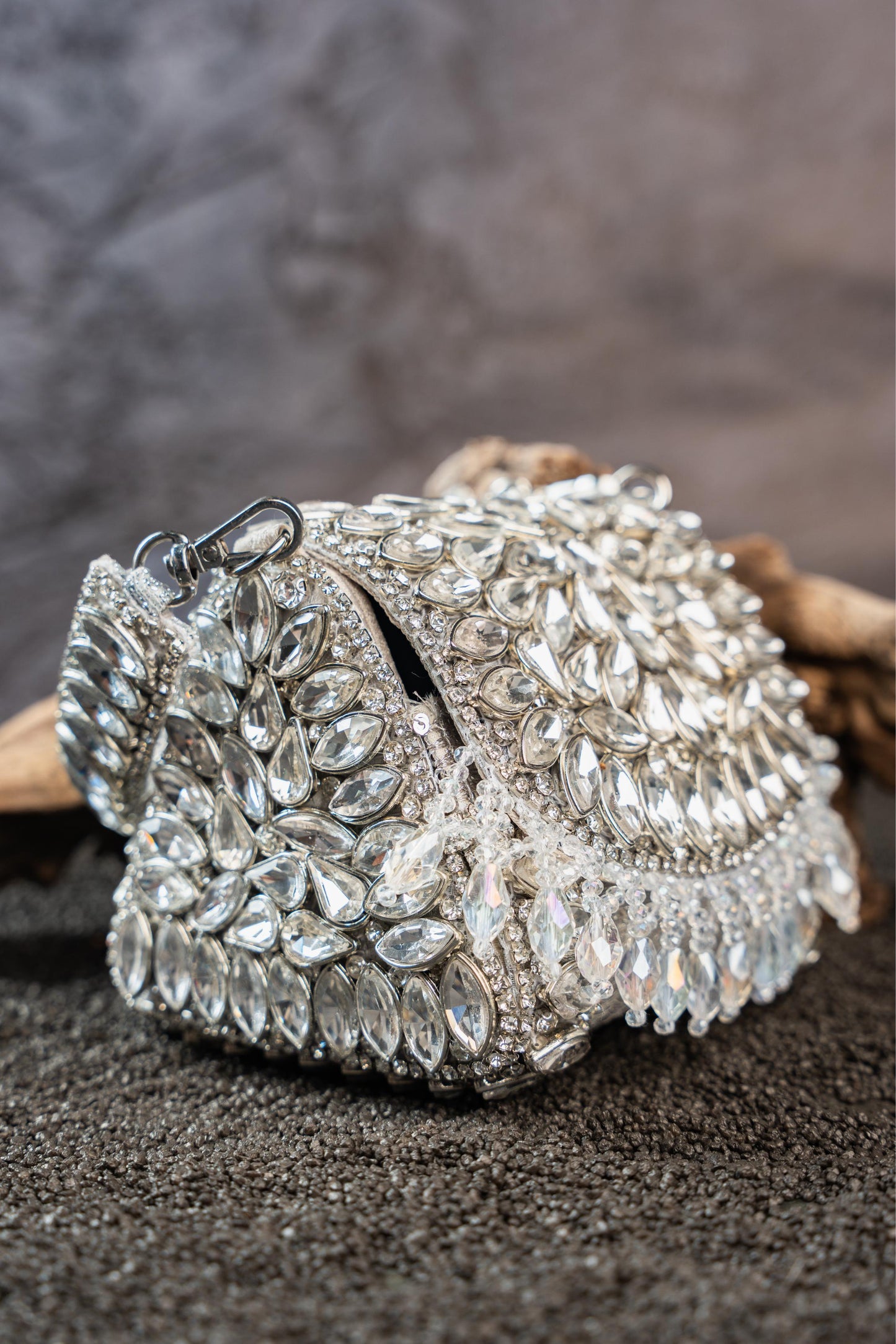 DIAMOND CUBE SILVER