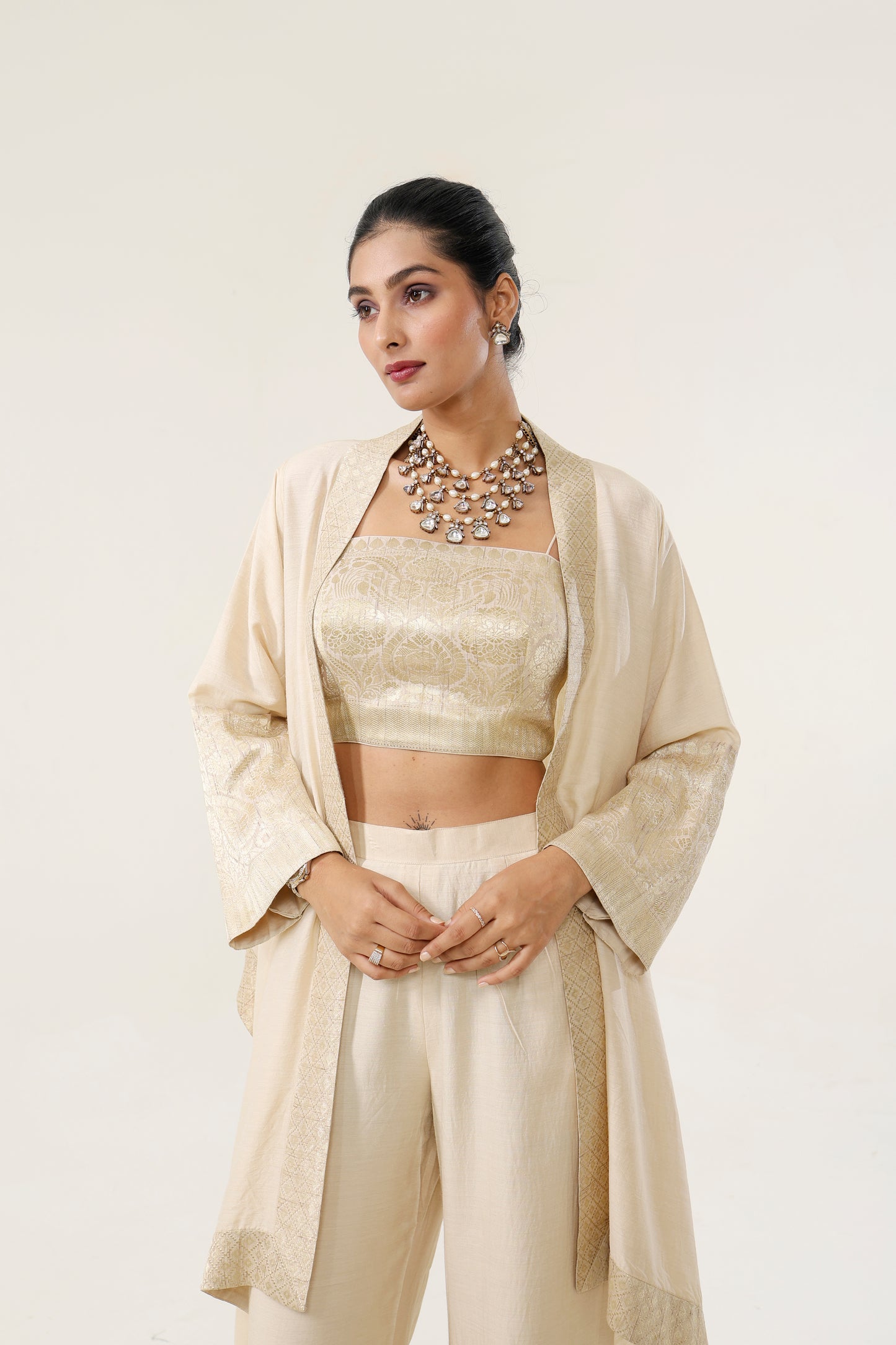 BANARSI MUNGA CAPE SET