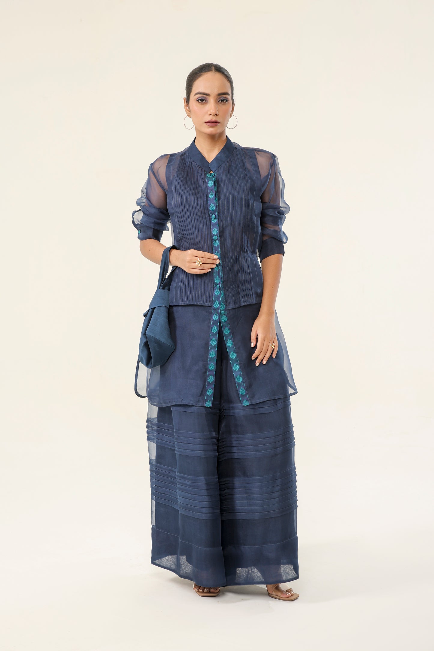 NAVY BLUE ORGANZA AND TANCHUI SILK SET