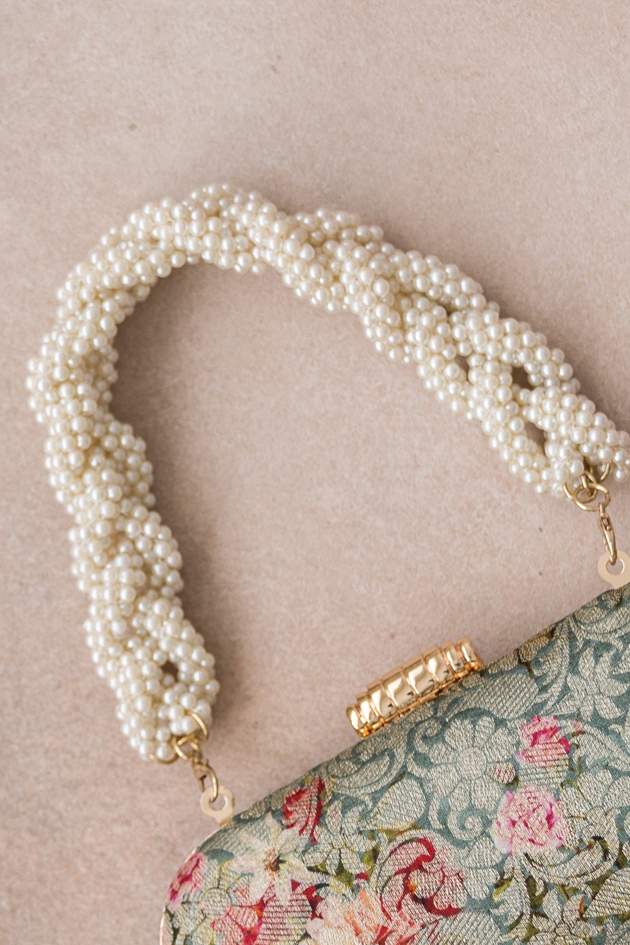 ELORA CLUTCH