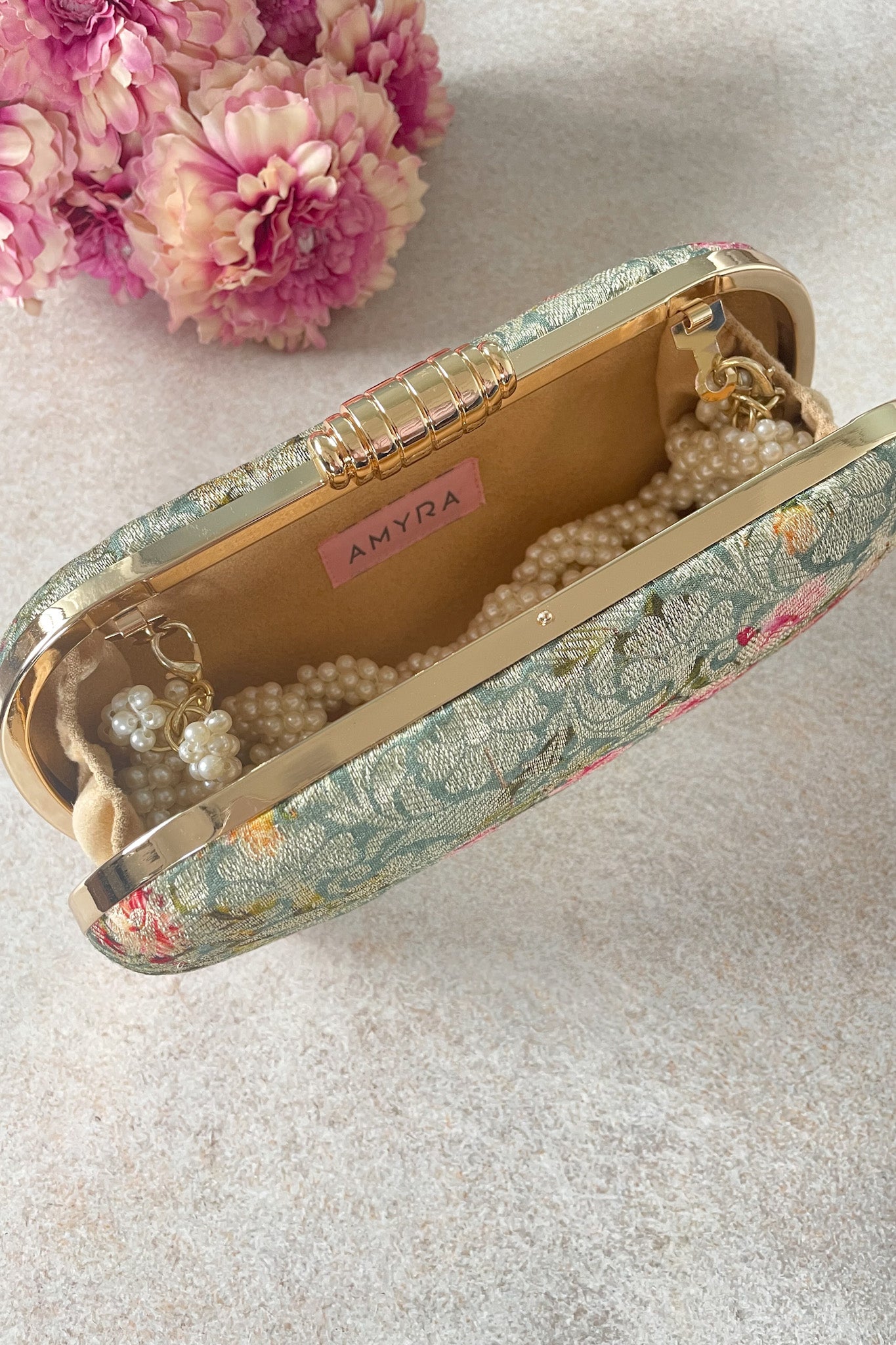 ELORA CLUTCH