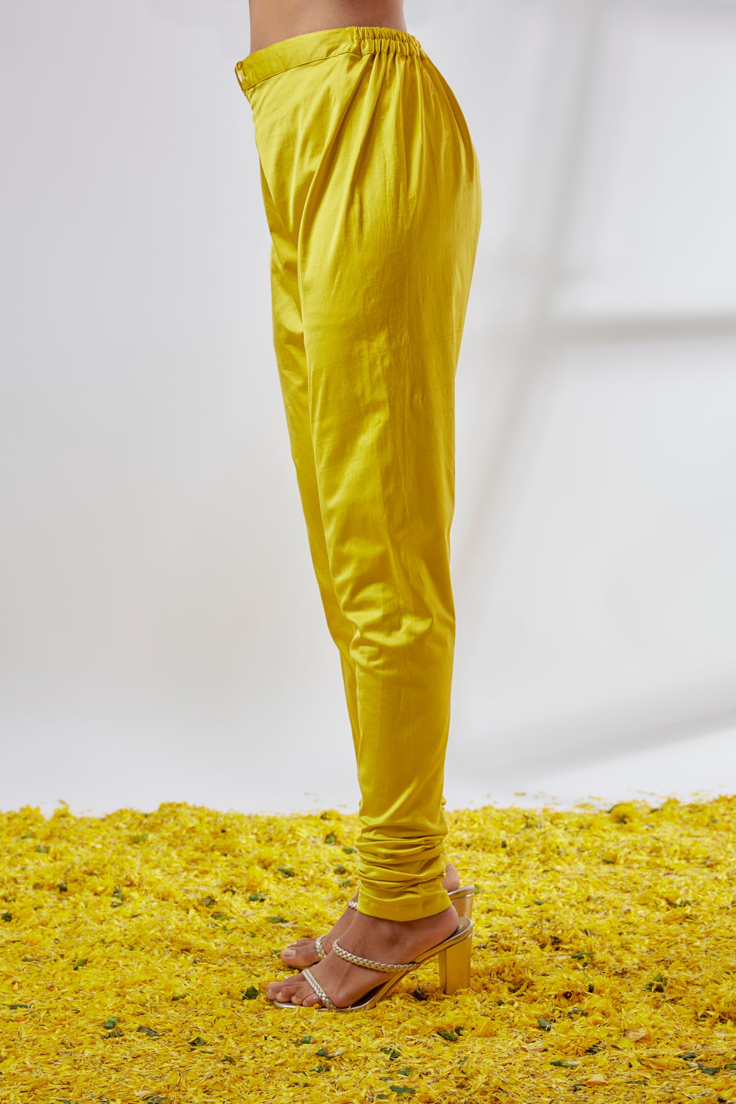 KETKI AG SET WITH CHURIDAR