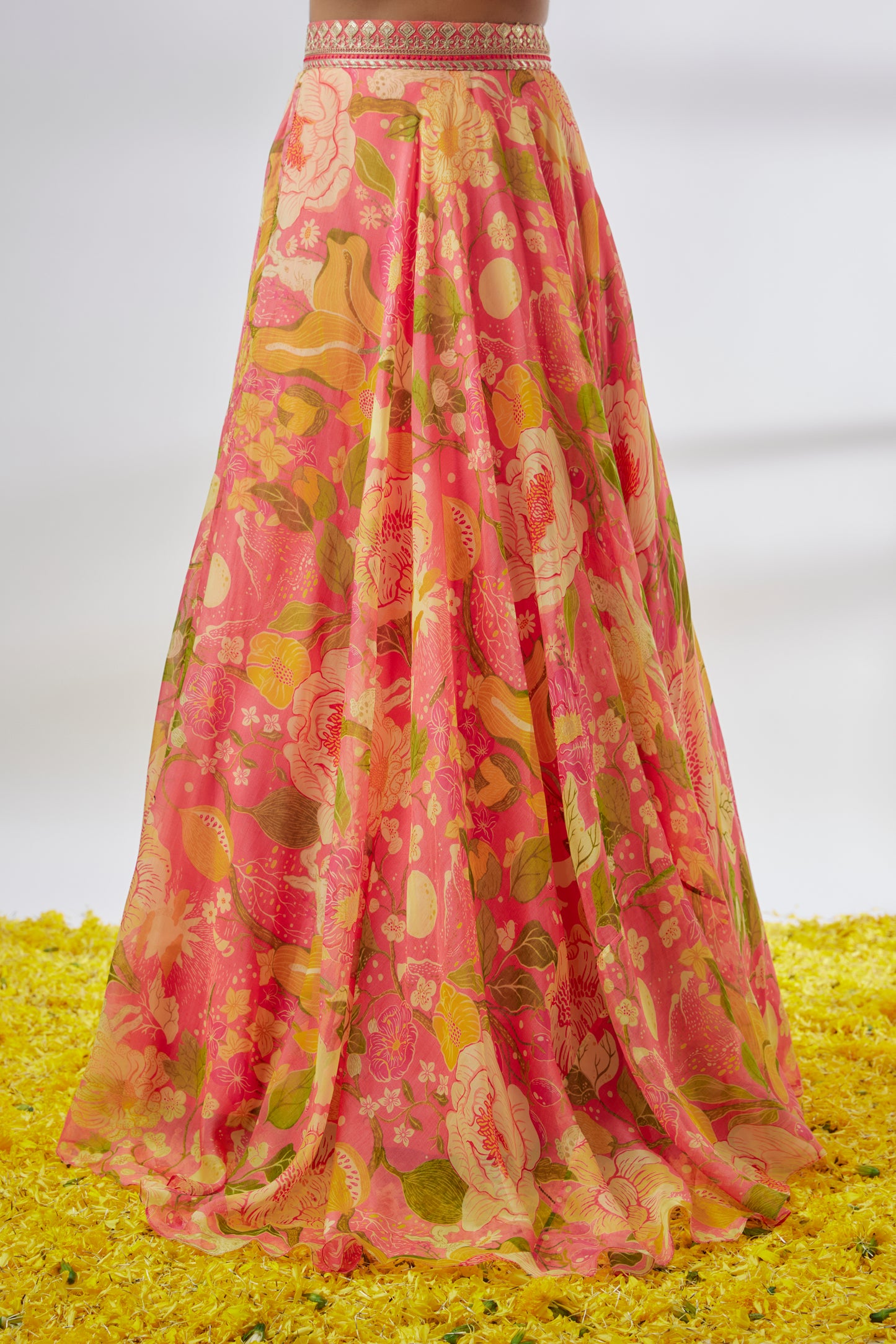 ZAINAB VICTORIAN SKIRT SET