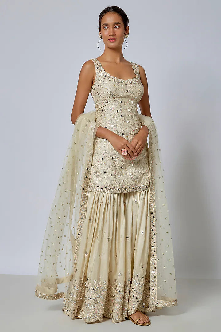 SONEERA SHARARA SET