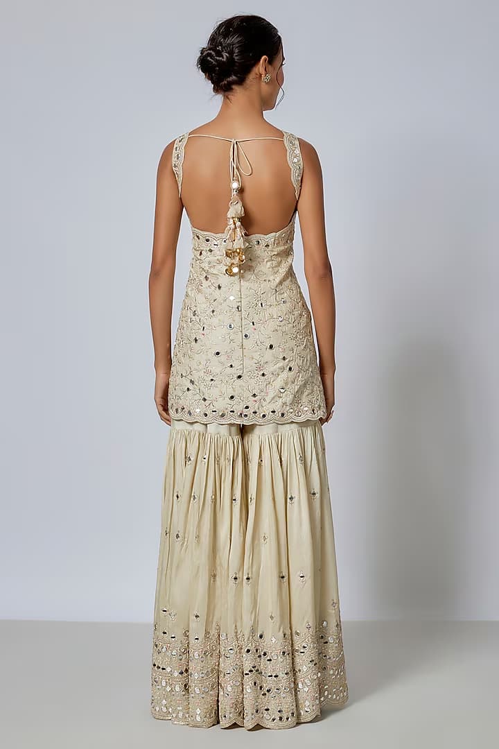 SONEERA SHARARA SET