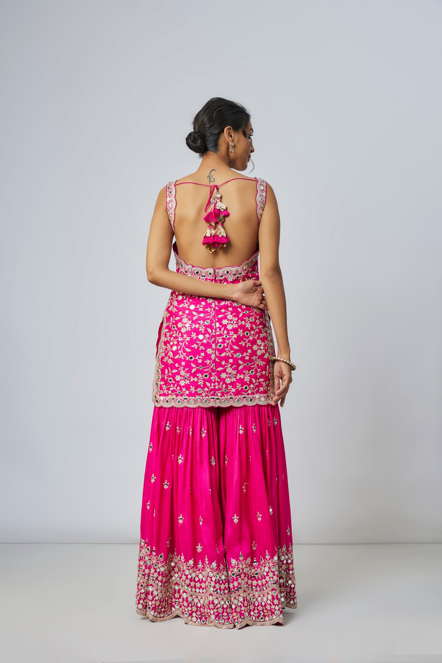 SONEERA SHARARA SET
