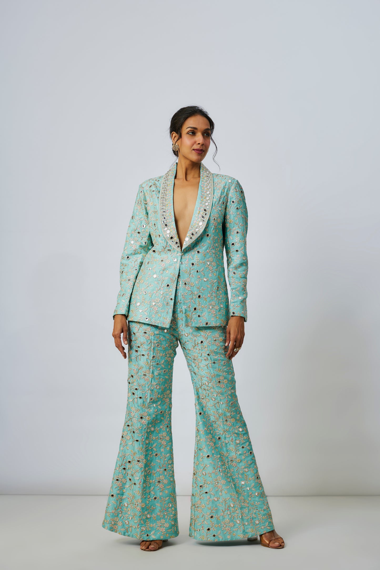SANURA PANT SET