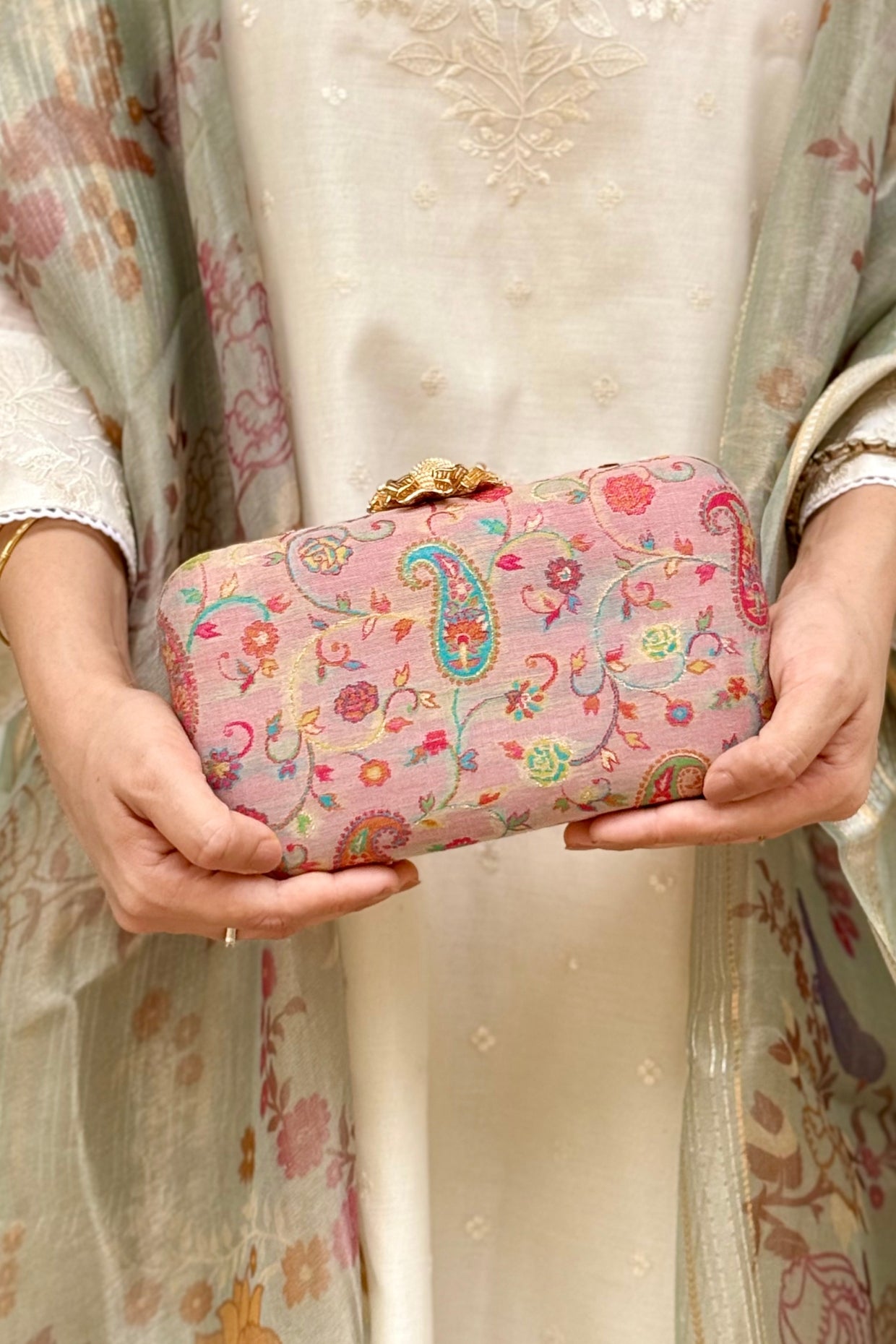 HINA PASHMINA CASHMERE CLUTCH - PINK