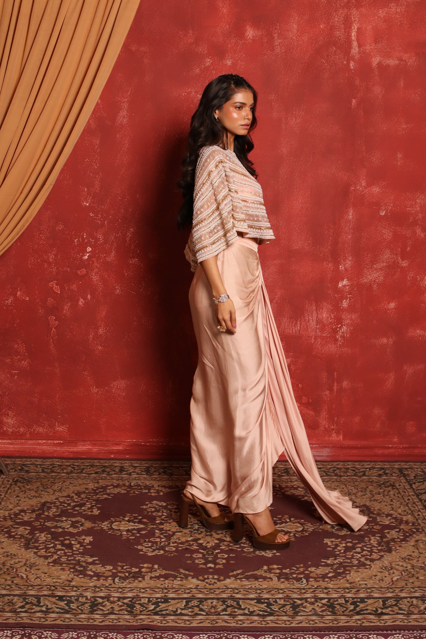 MOTI CAPE SET