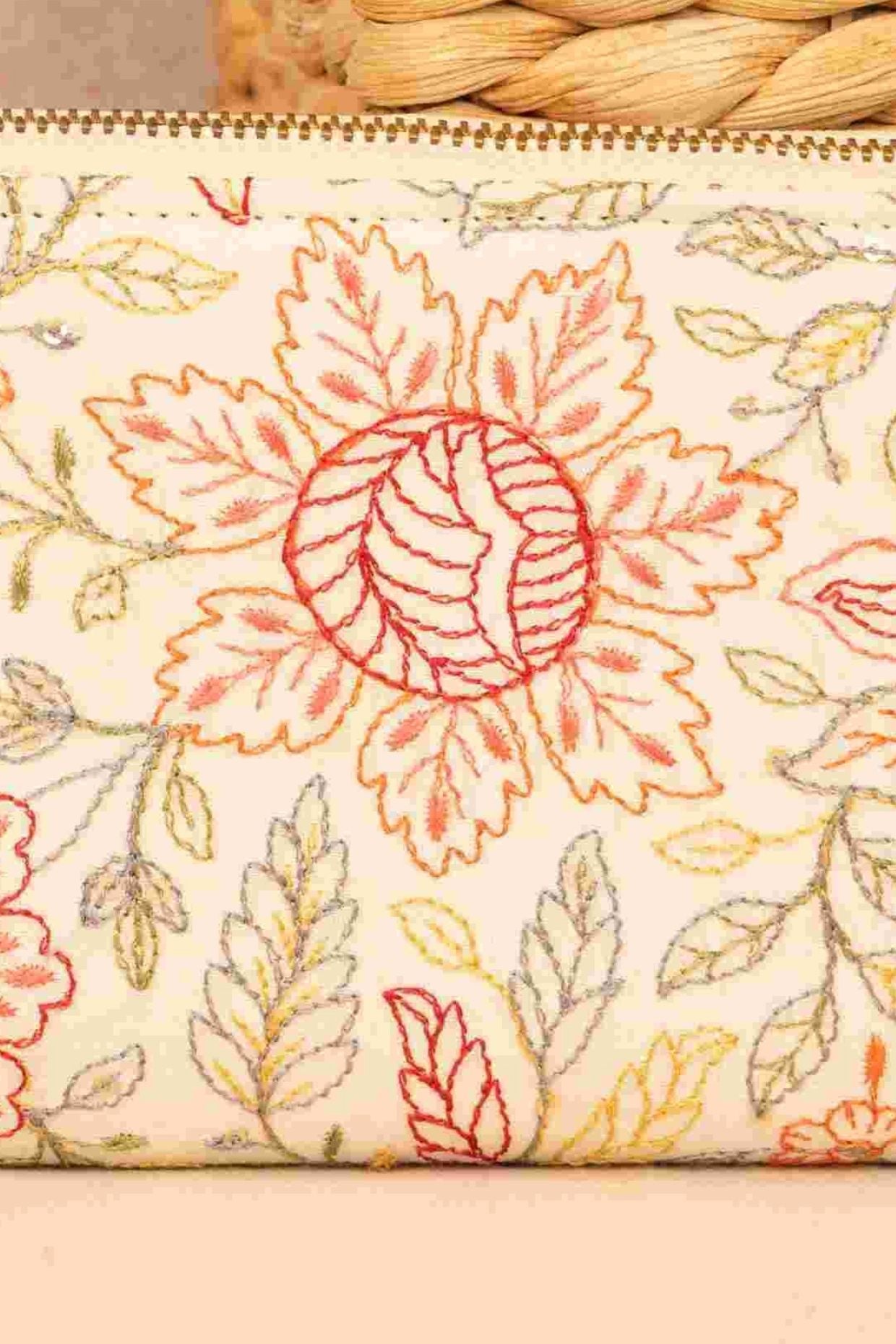 IVY FLORAL EMBROIDERED WALLET
