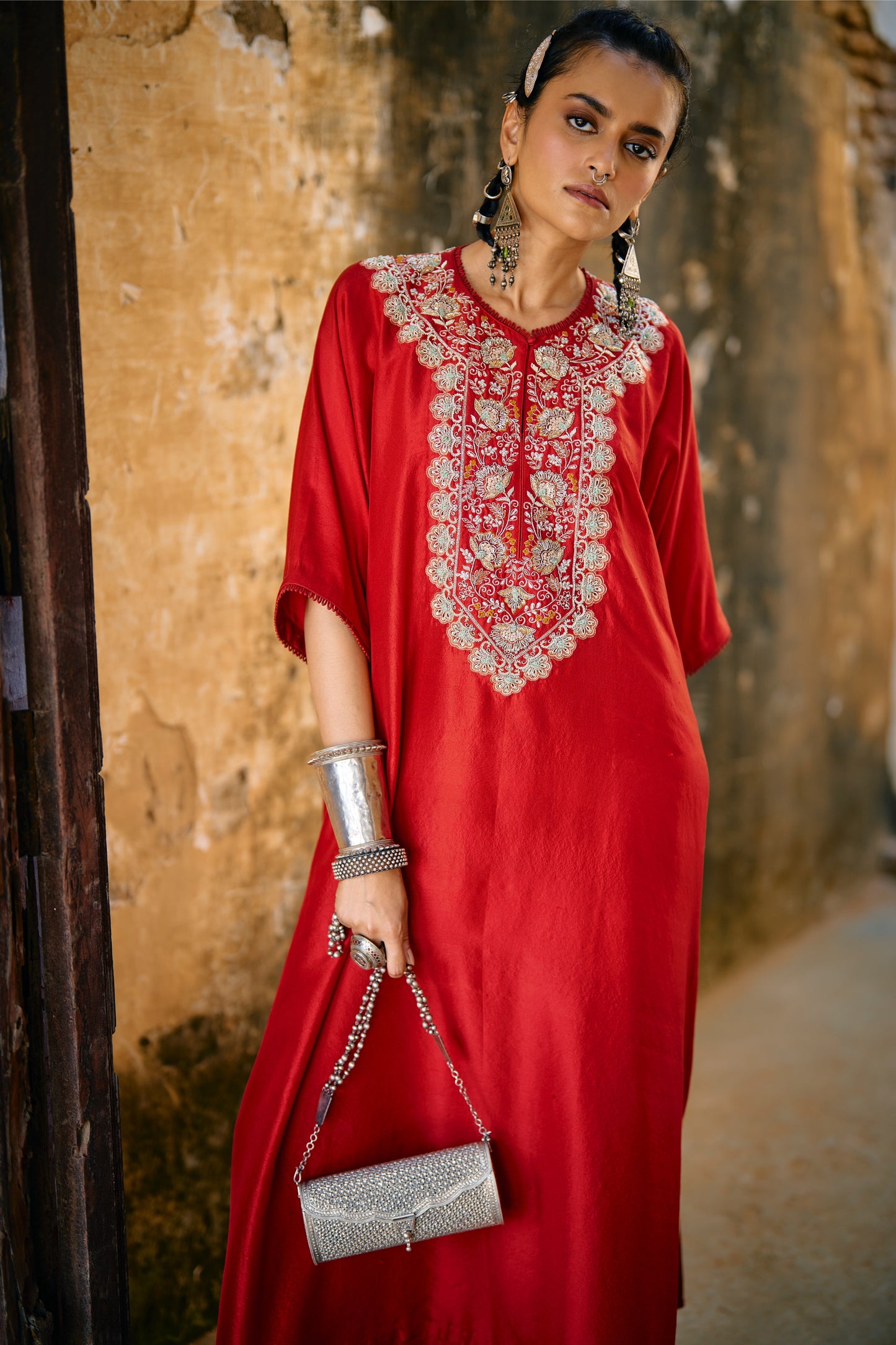 EMBROIDERED KAFTAN