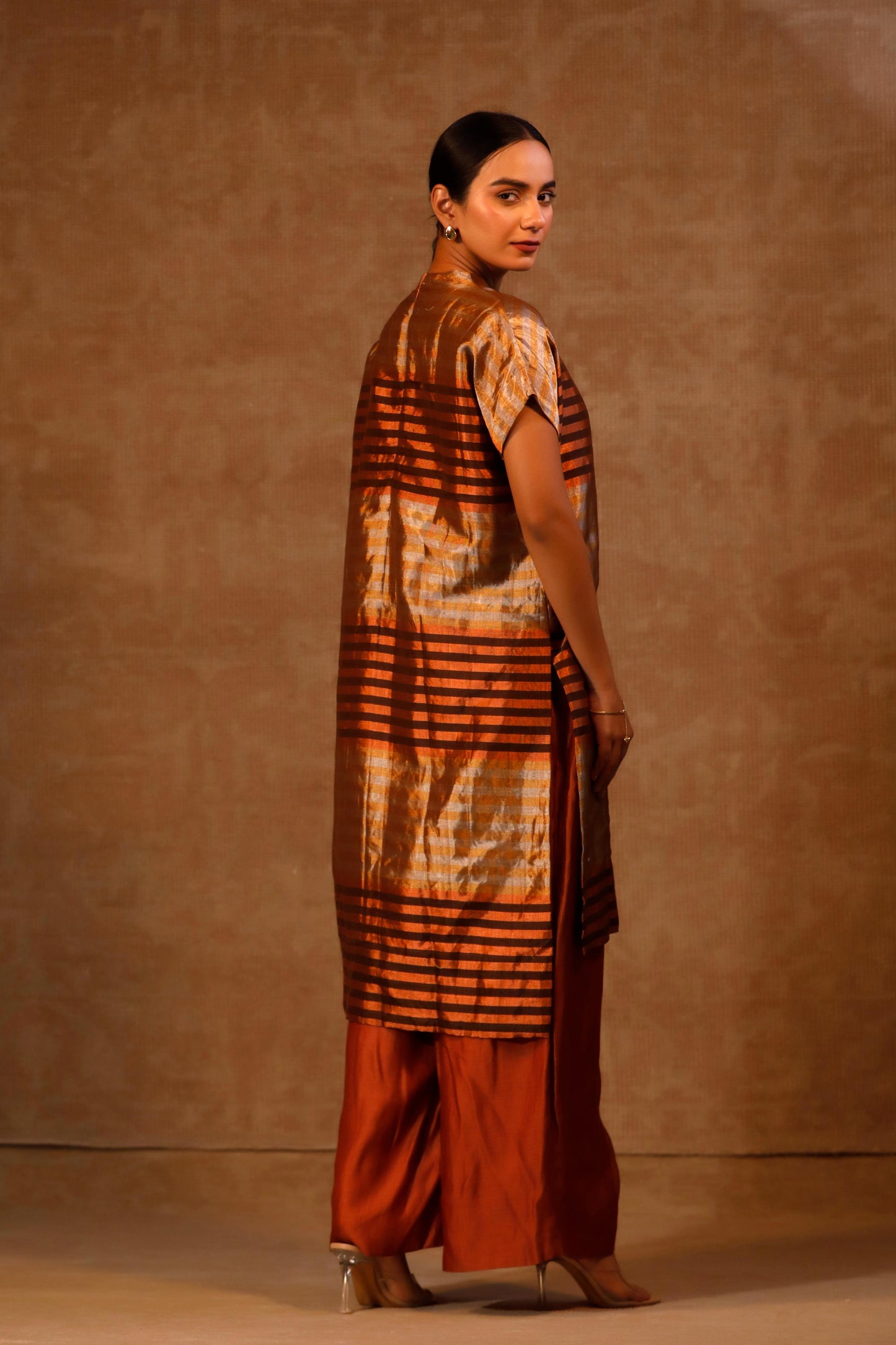 DHUN ZARI STRIPE DROP SHOULDER KURTA SET