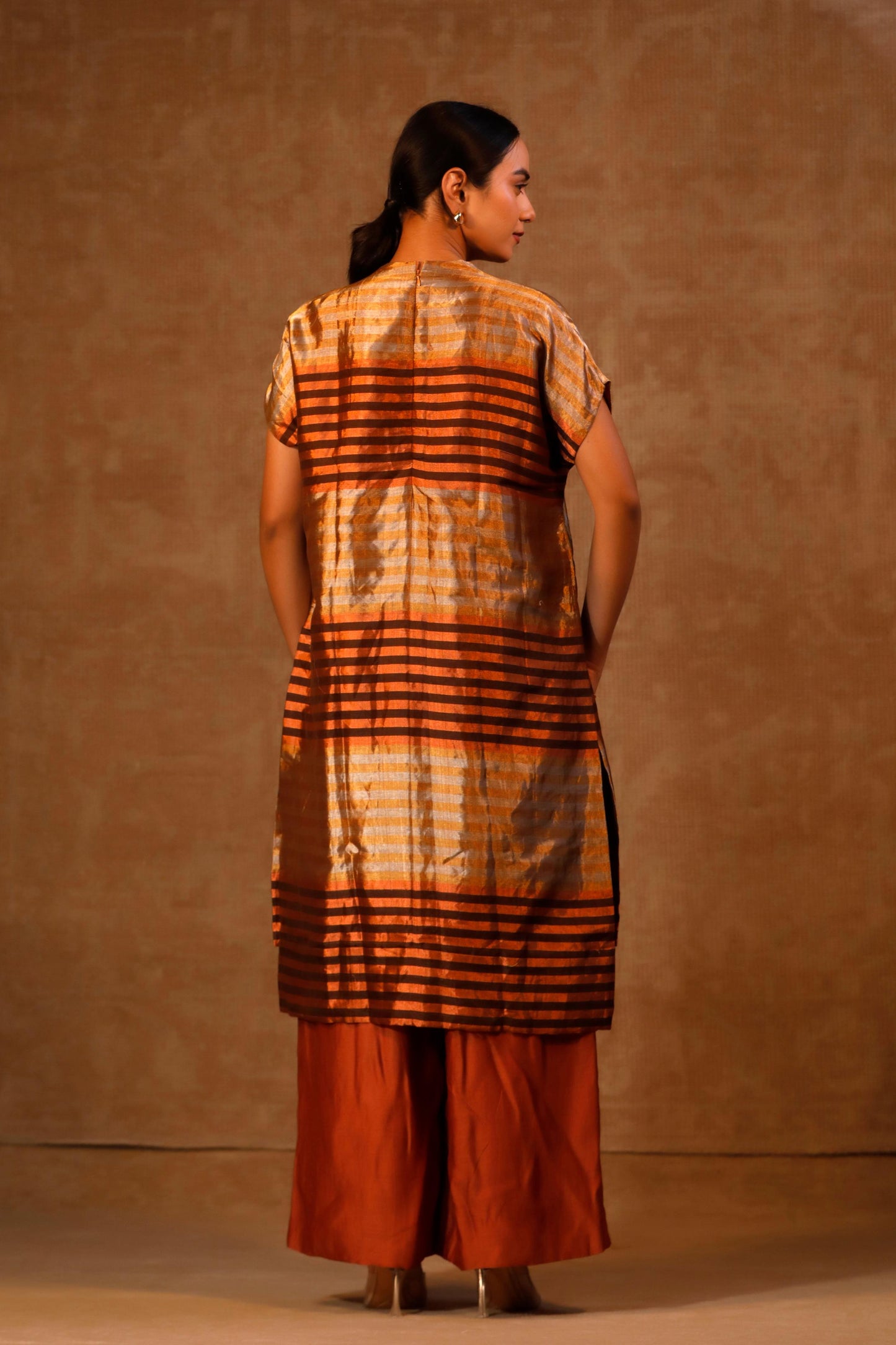 DHUN ZARI STRIPE DROP SHOULDER KURTA SET