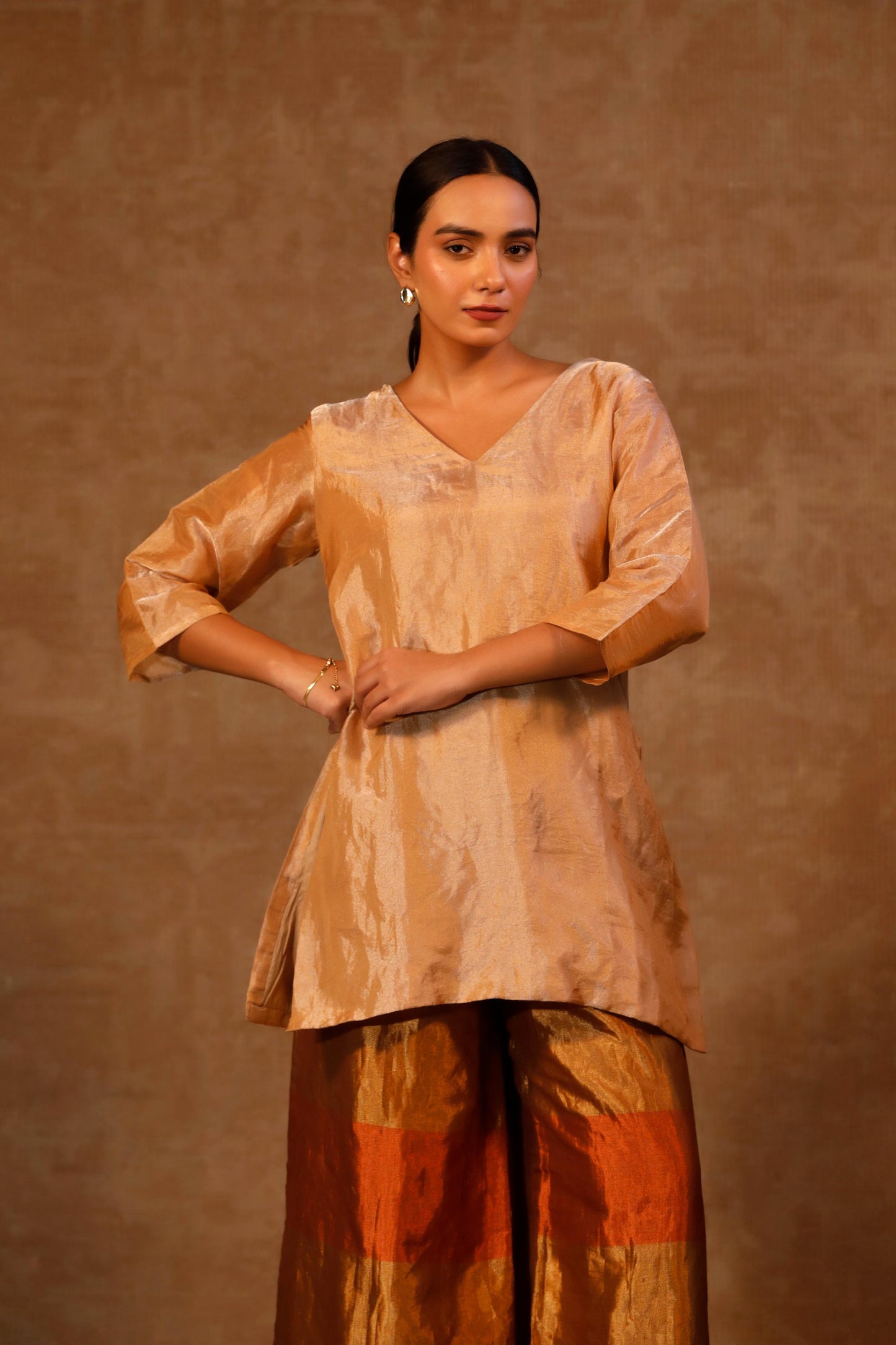 DHUN SHORT KURTA STRIPE PANT SET