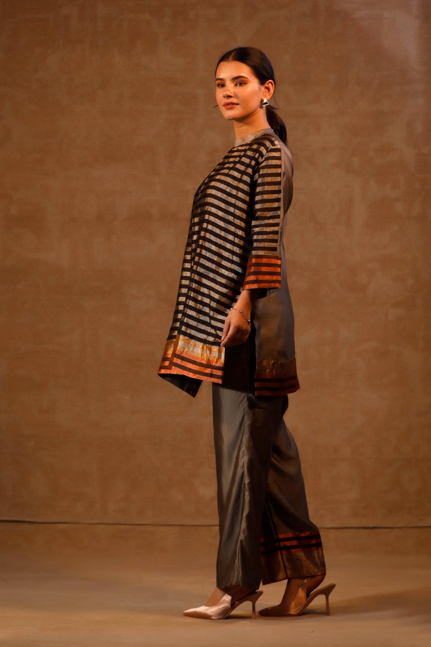 DHUN PATCH ZARI STRIPE HIGH NECK KURTA SET