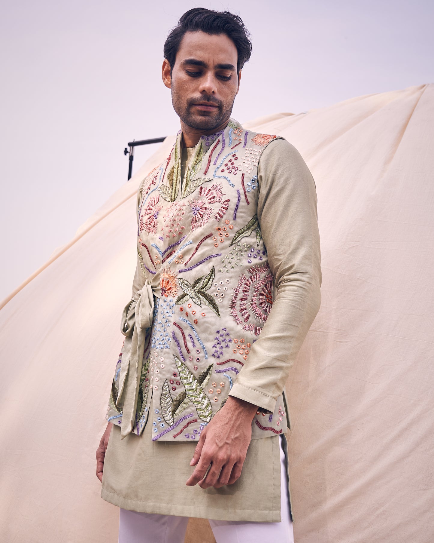 GREEN TIE-UP BANDI SET WITH MULTICOULOUR EMBROIDERY