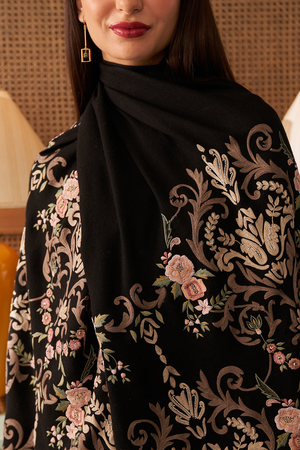 VICTORIAN LOVE EMBROIDERED STOLE