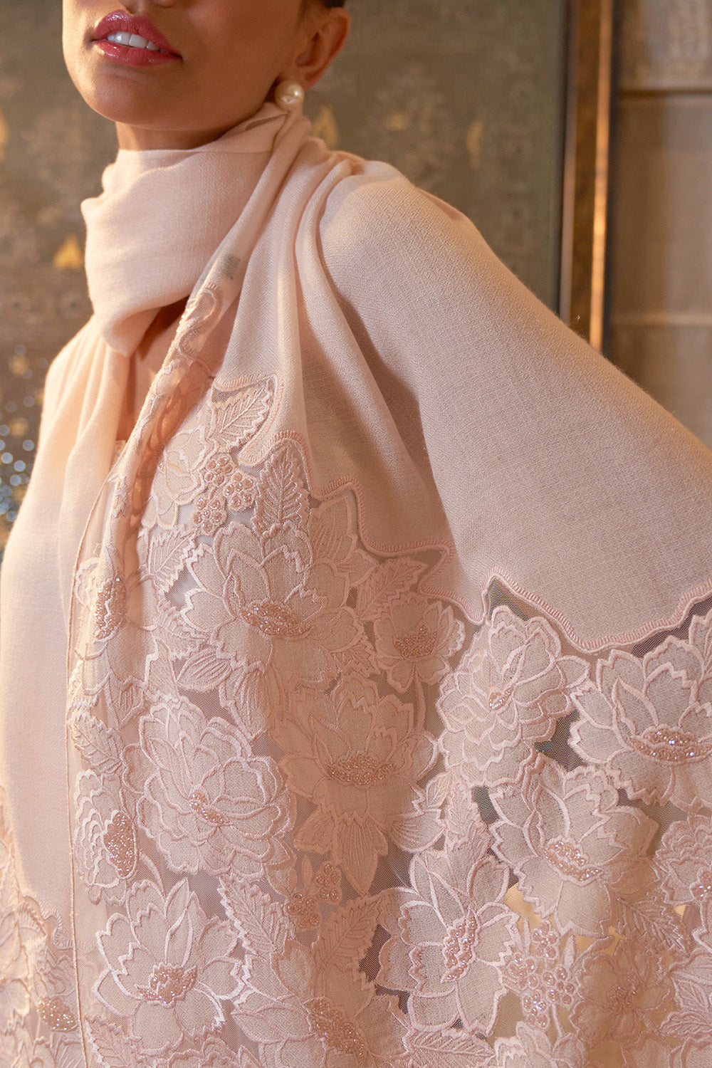 A ROSE DREAM EMBROIDERED STOLE