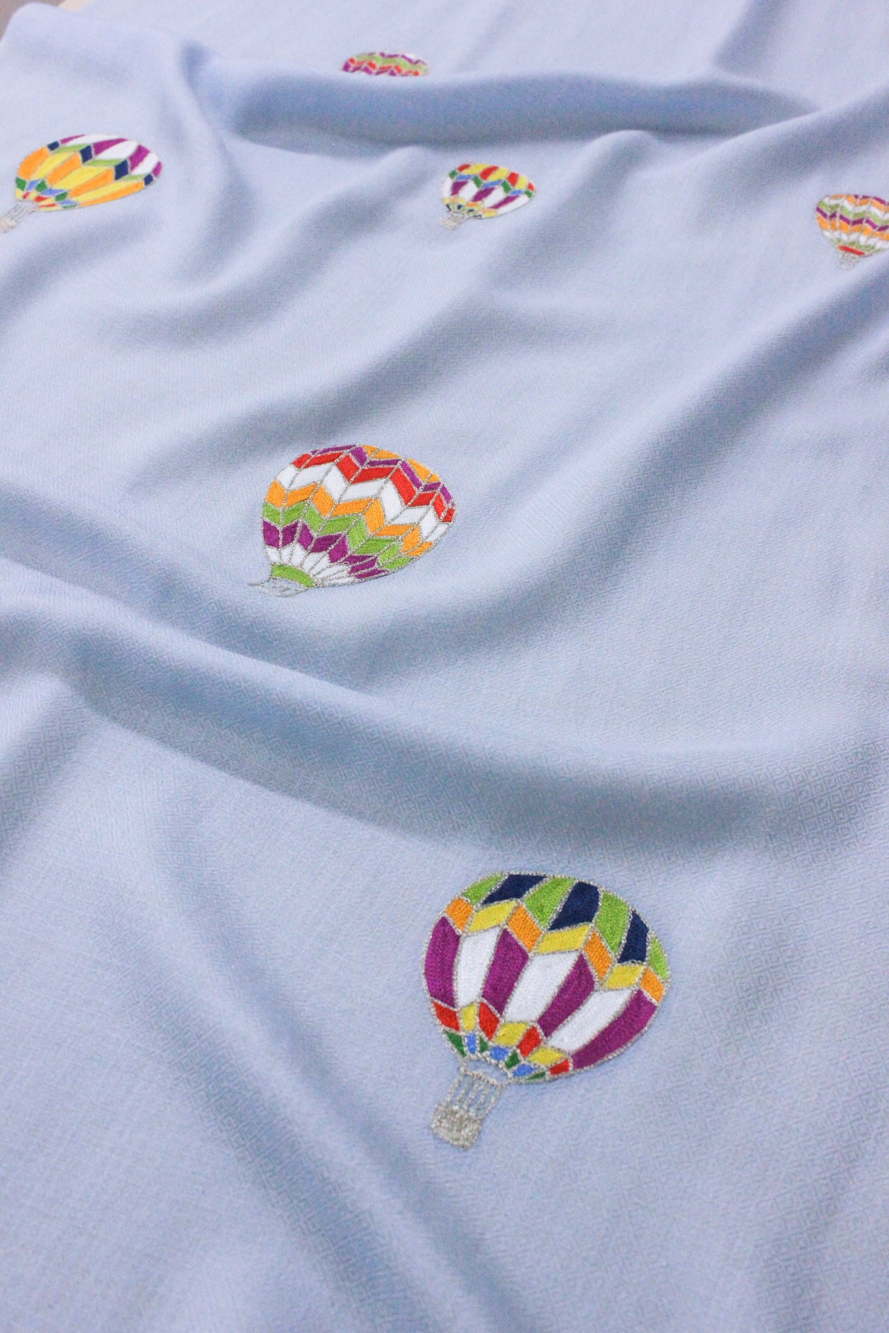 FLY INTO THE SKY EMBROIDERED STOLE