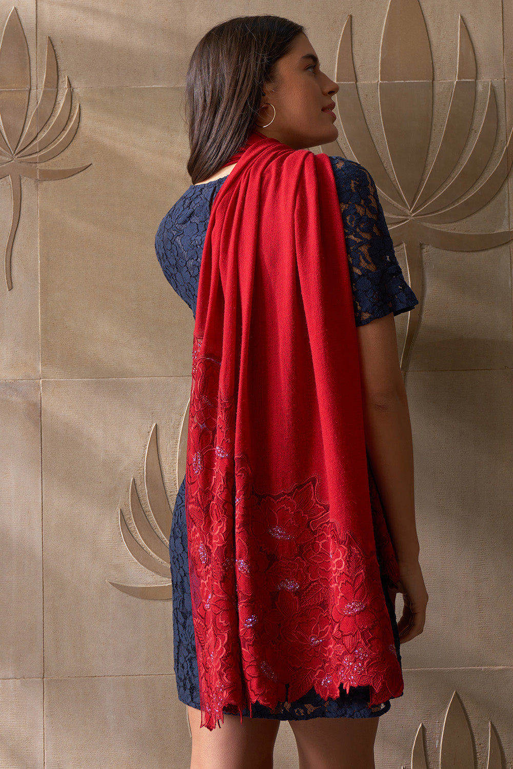 A ROSE DREAM EMBROIDERED STOLE