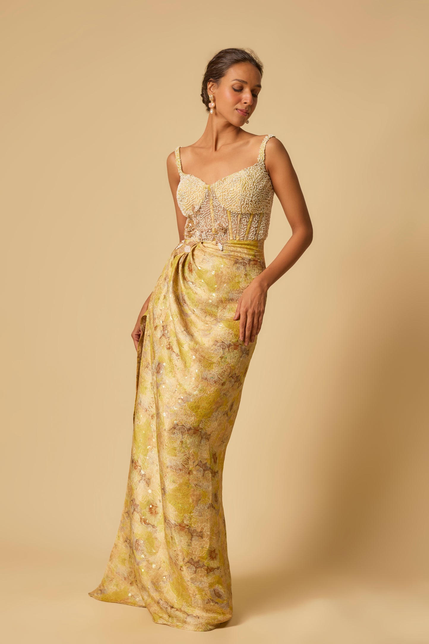 YELLOW GOWN