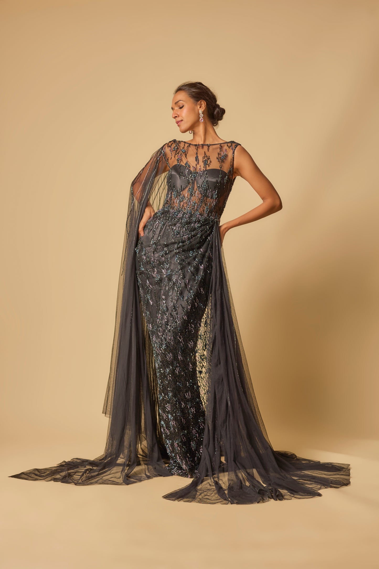 BLACK GOWN