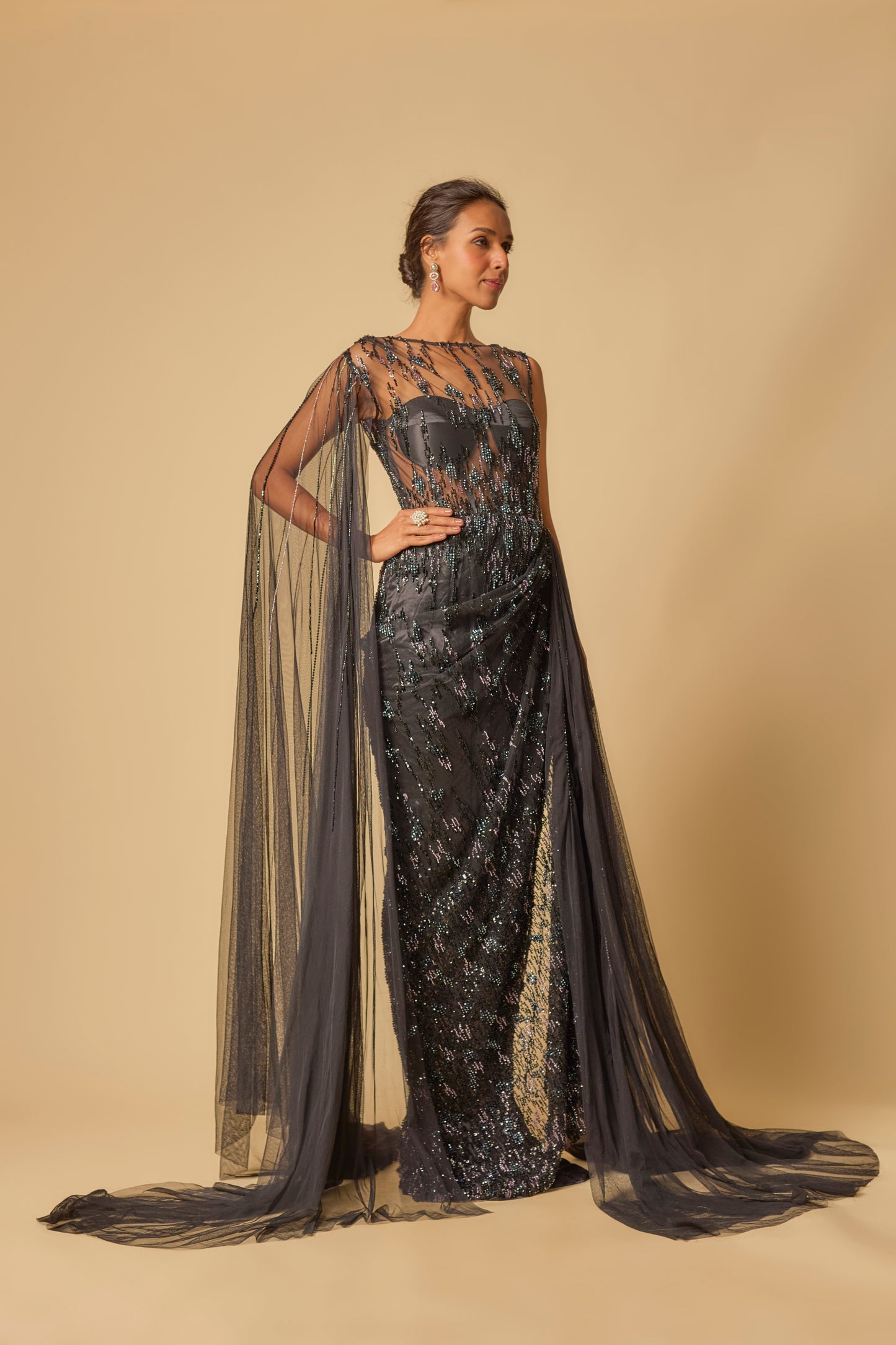 BLACK GOWN